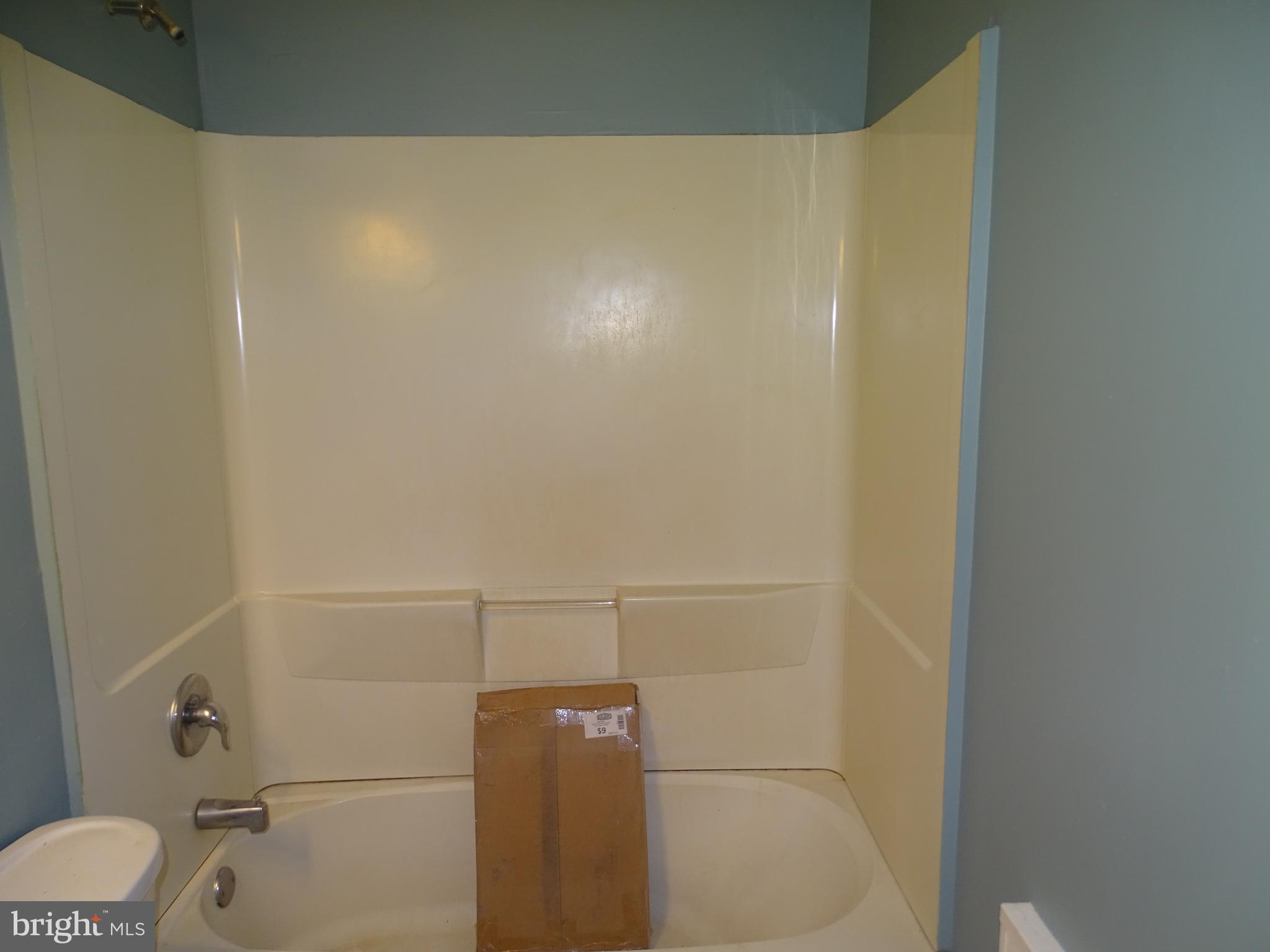 MAYFAIR (EAST) - Residential