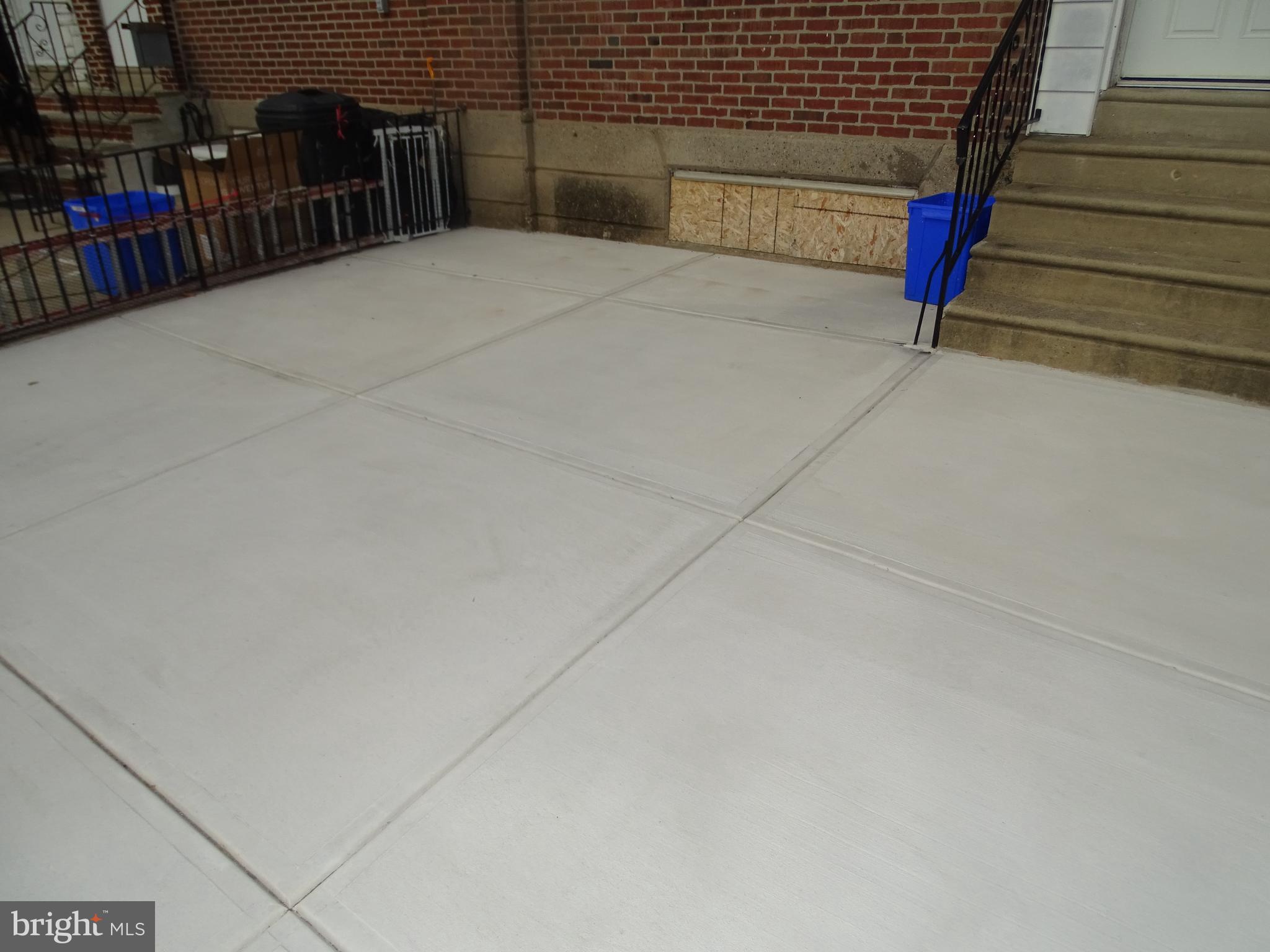 MAYFAIR (EAST) - Residential