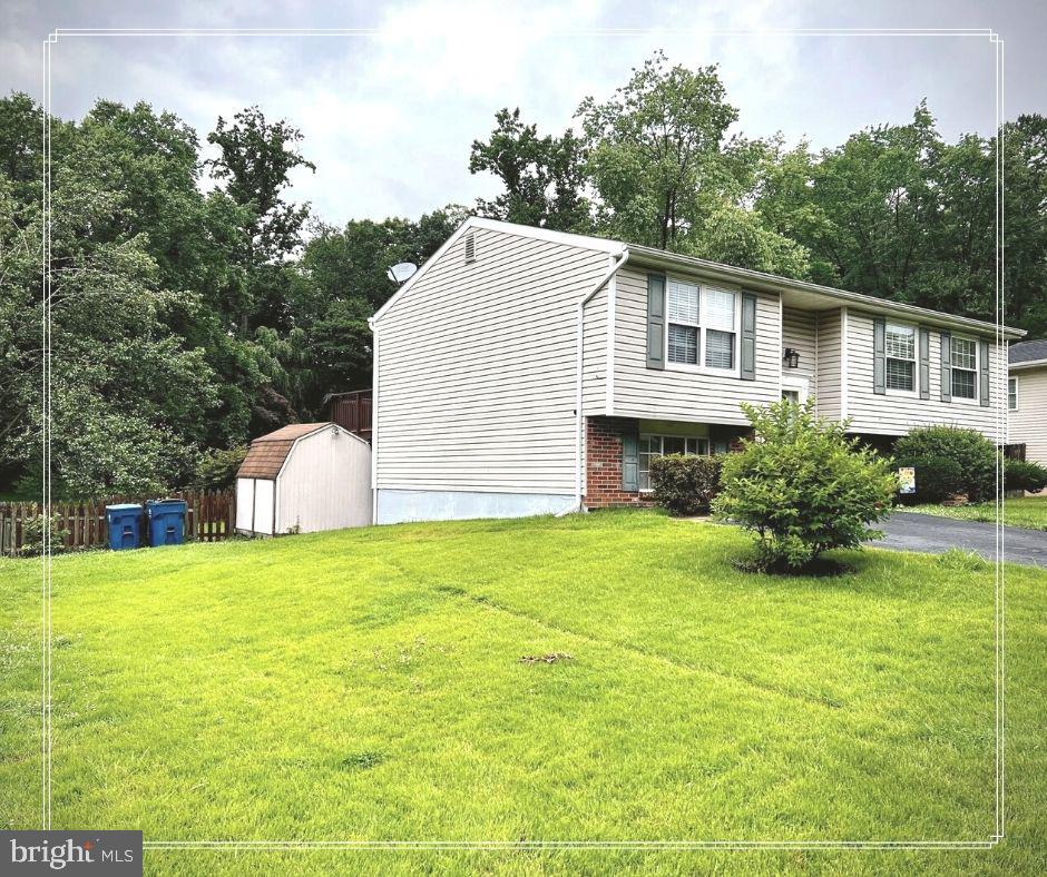 9108 FOX LAIR DRIVE
