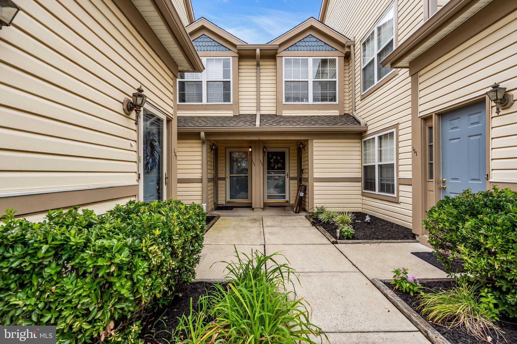 155 STEEPLECHASE COURT