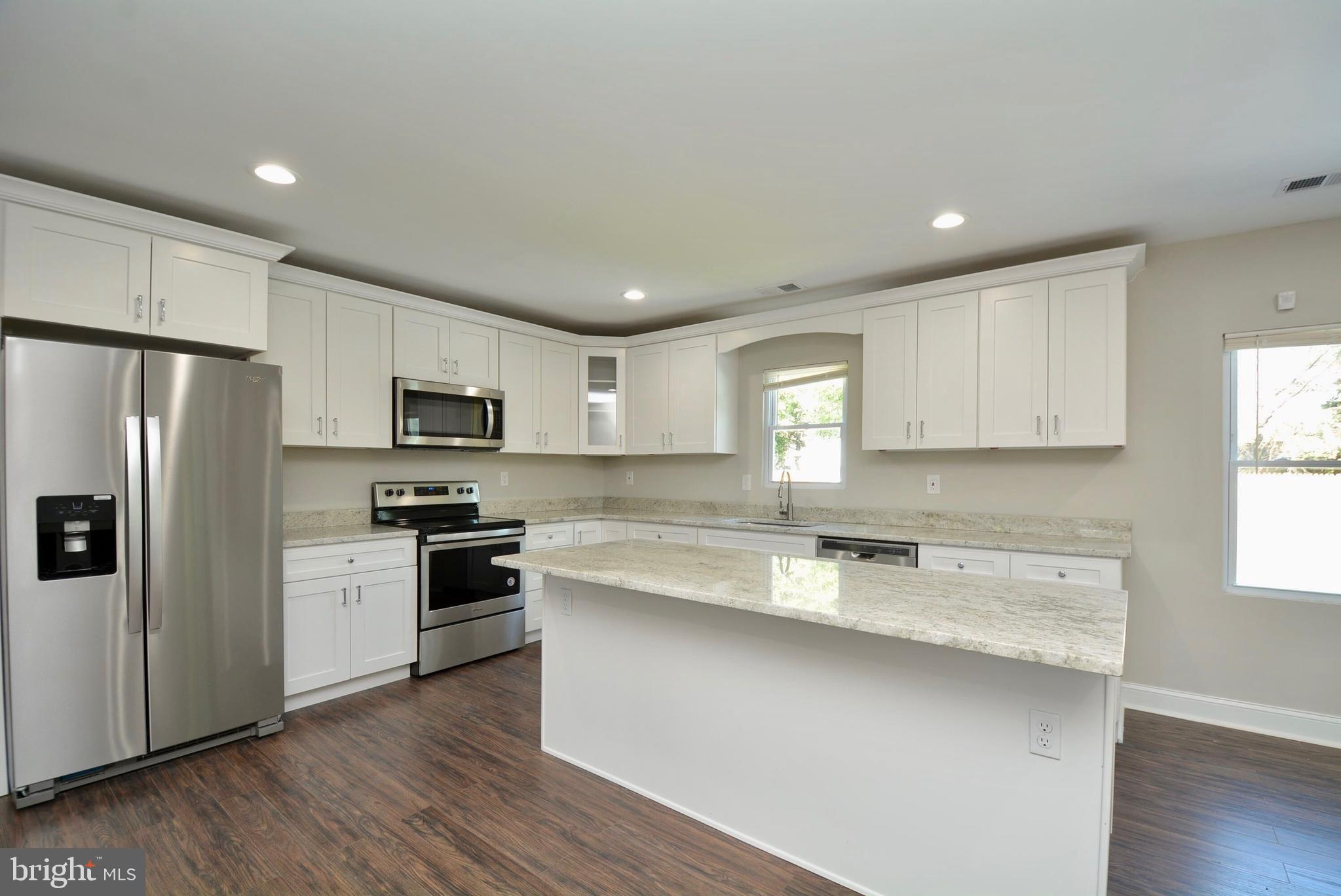 SWANLAND HEIGHTS - Residential