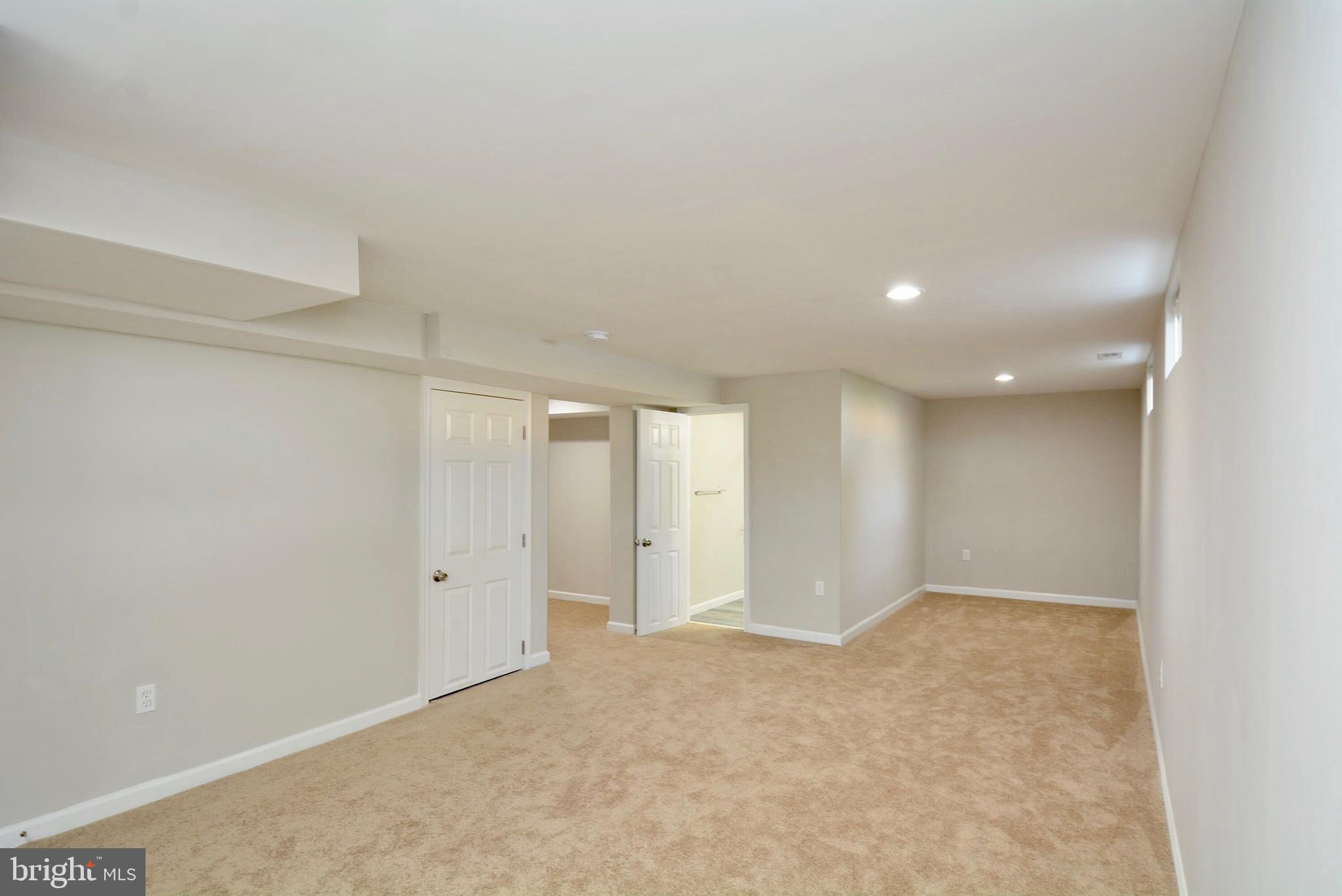 SWANLAND HEIGHTS - Residential