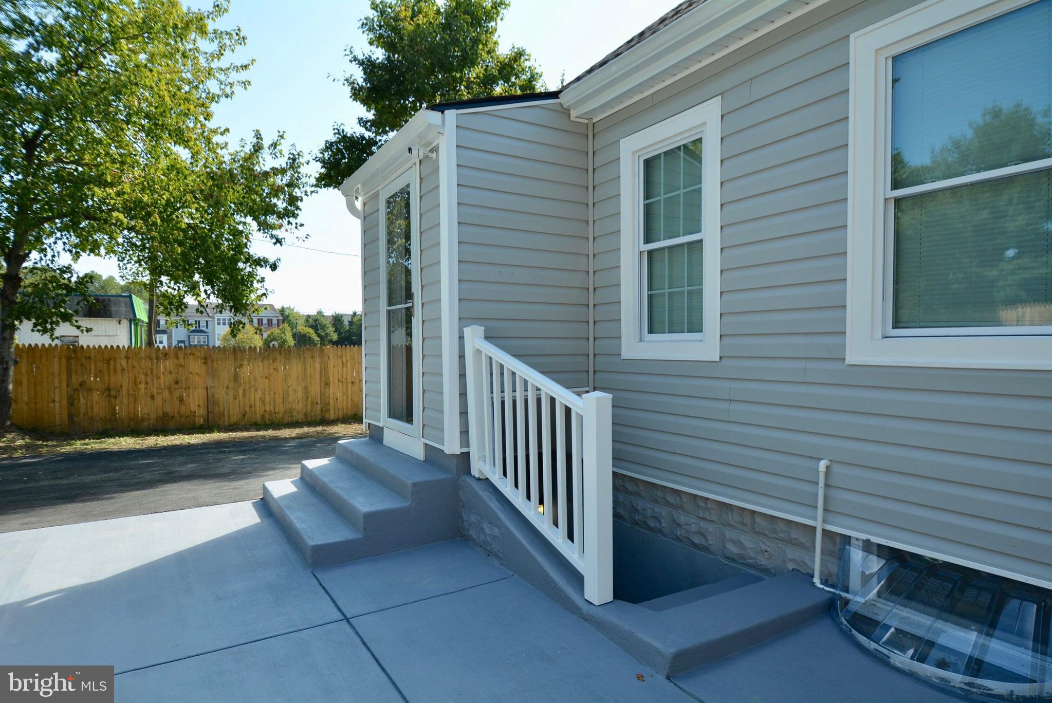 SWANLAND HEIGHTS - Residential