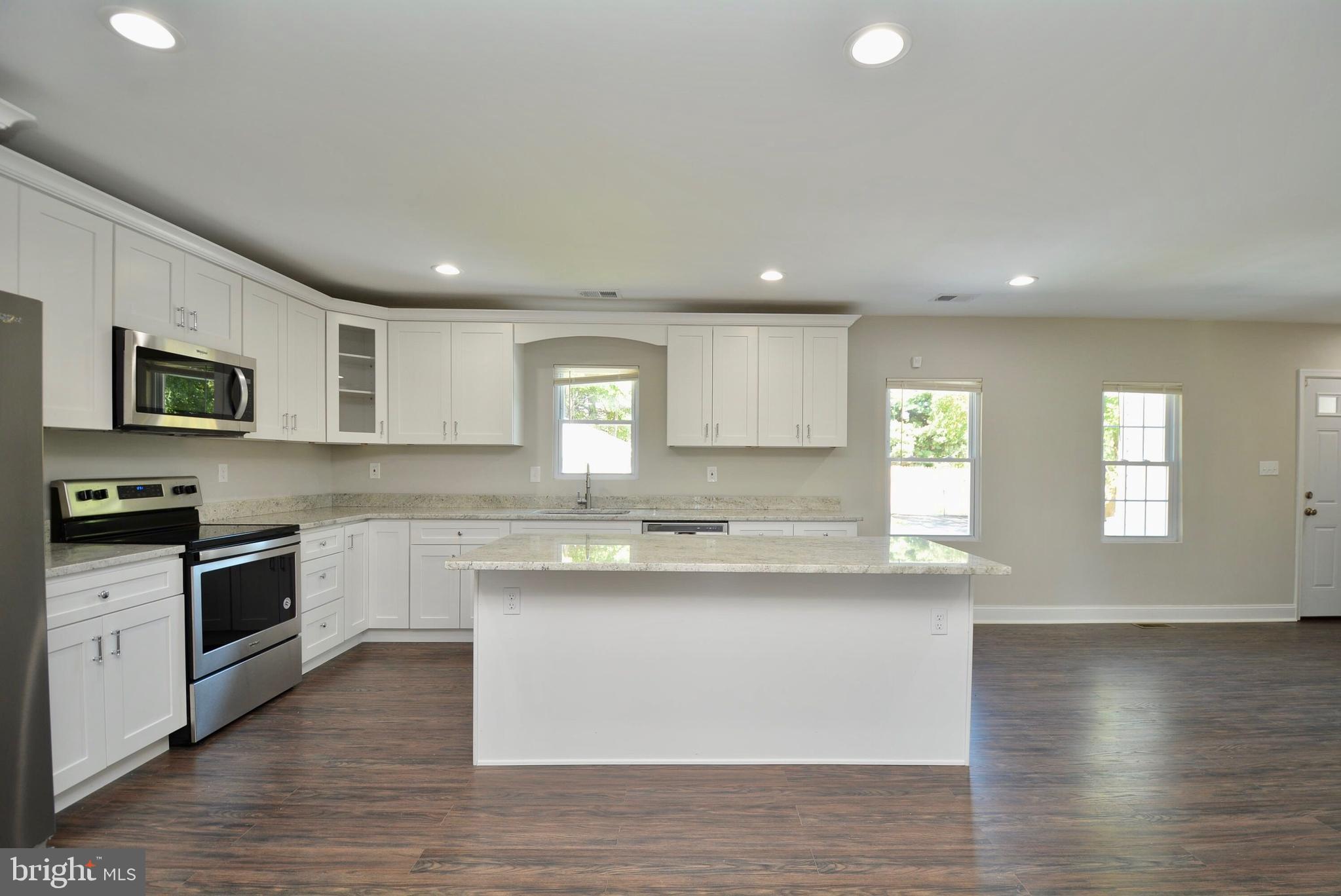 SWANLAND HEIGHTS - Residential