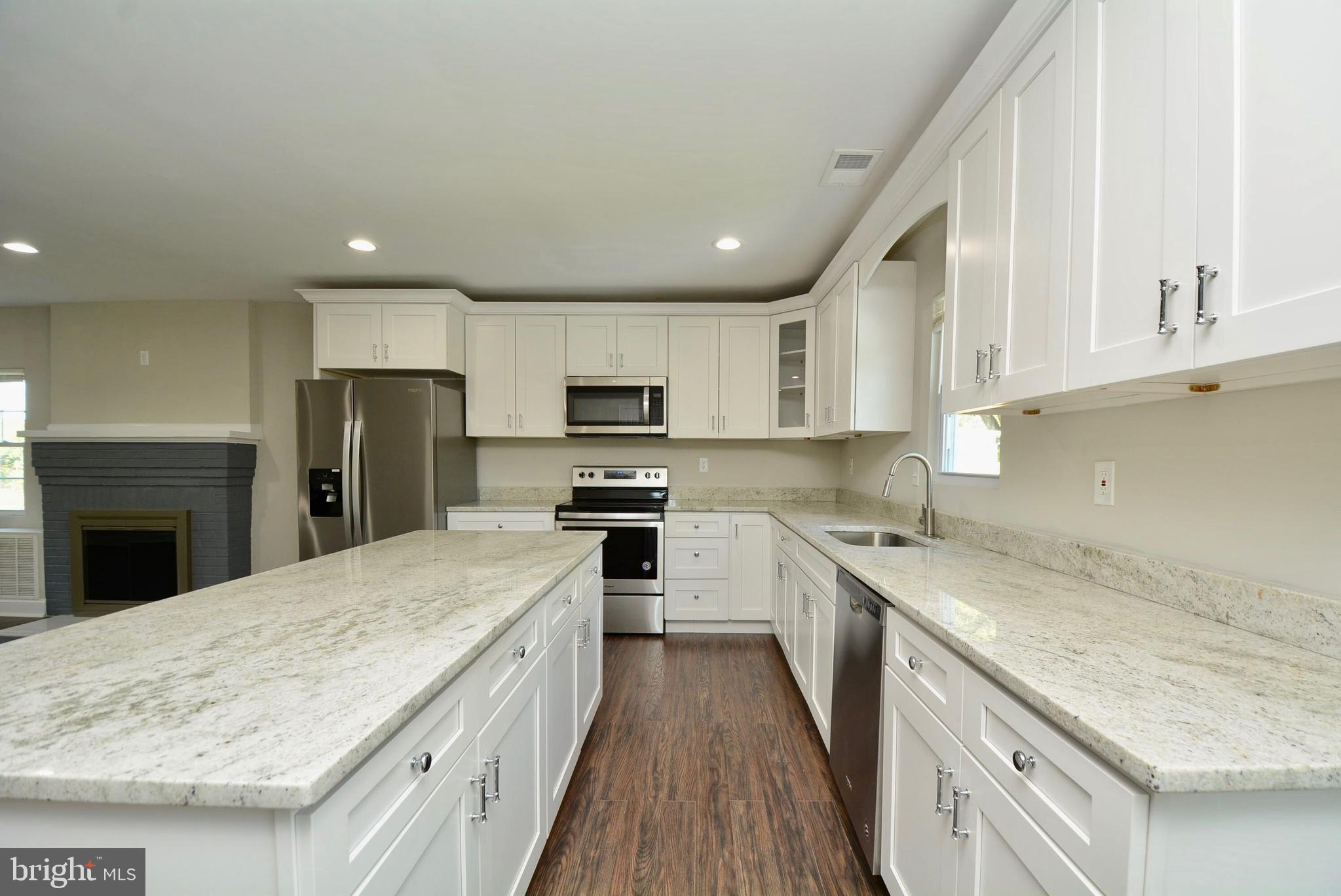 SWANLAND HEIGHTS - Residential