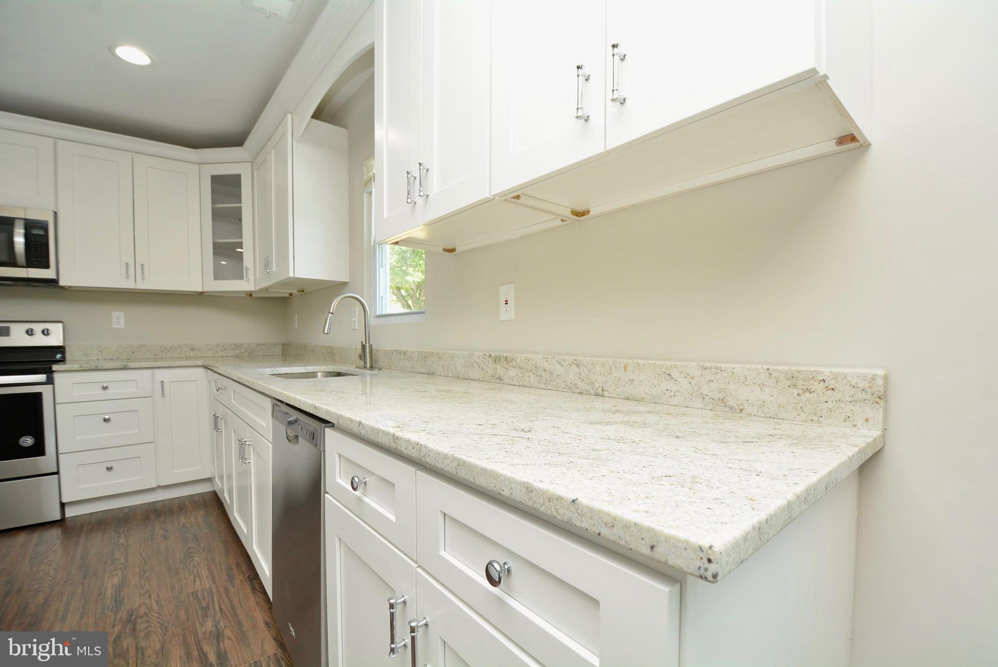 SWANLAND HEIGHTS - Residential