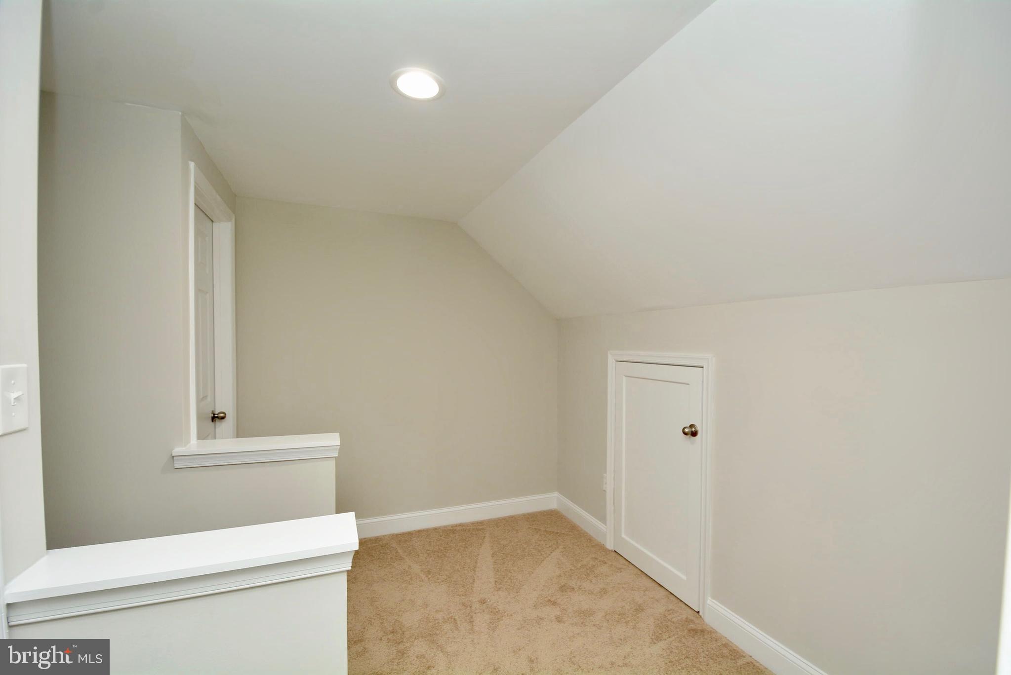 SWANLAND HEIGHTS - Residential