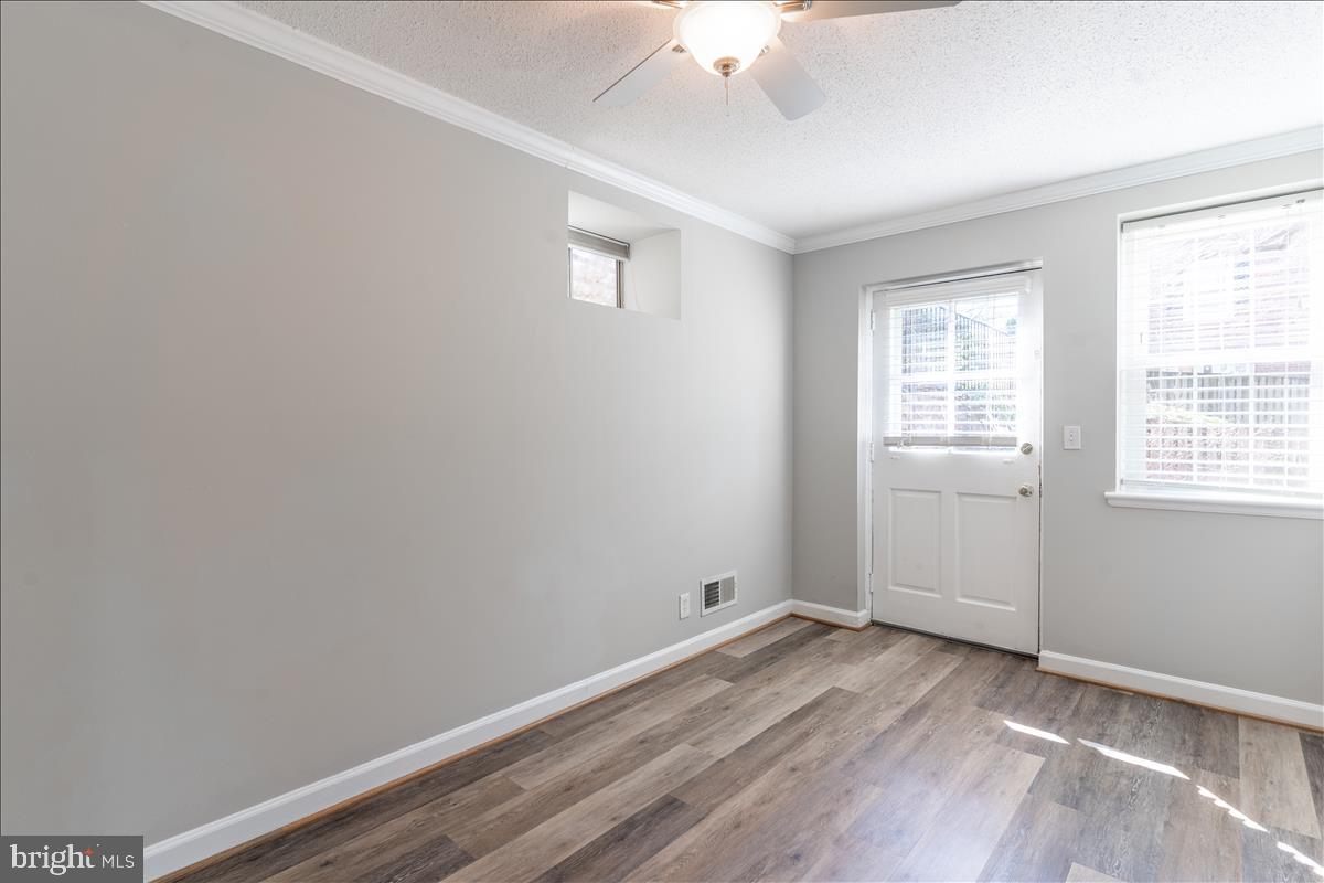 FAIRLINGTON VILLAGES - Residential Lease