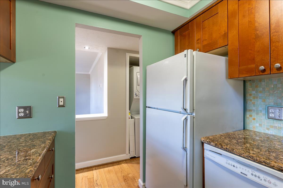 FAIRLINGTON VILLAGES - Residential Lease