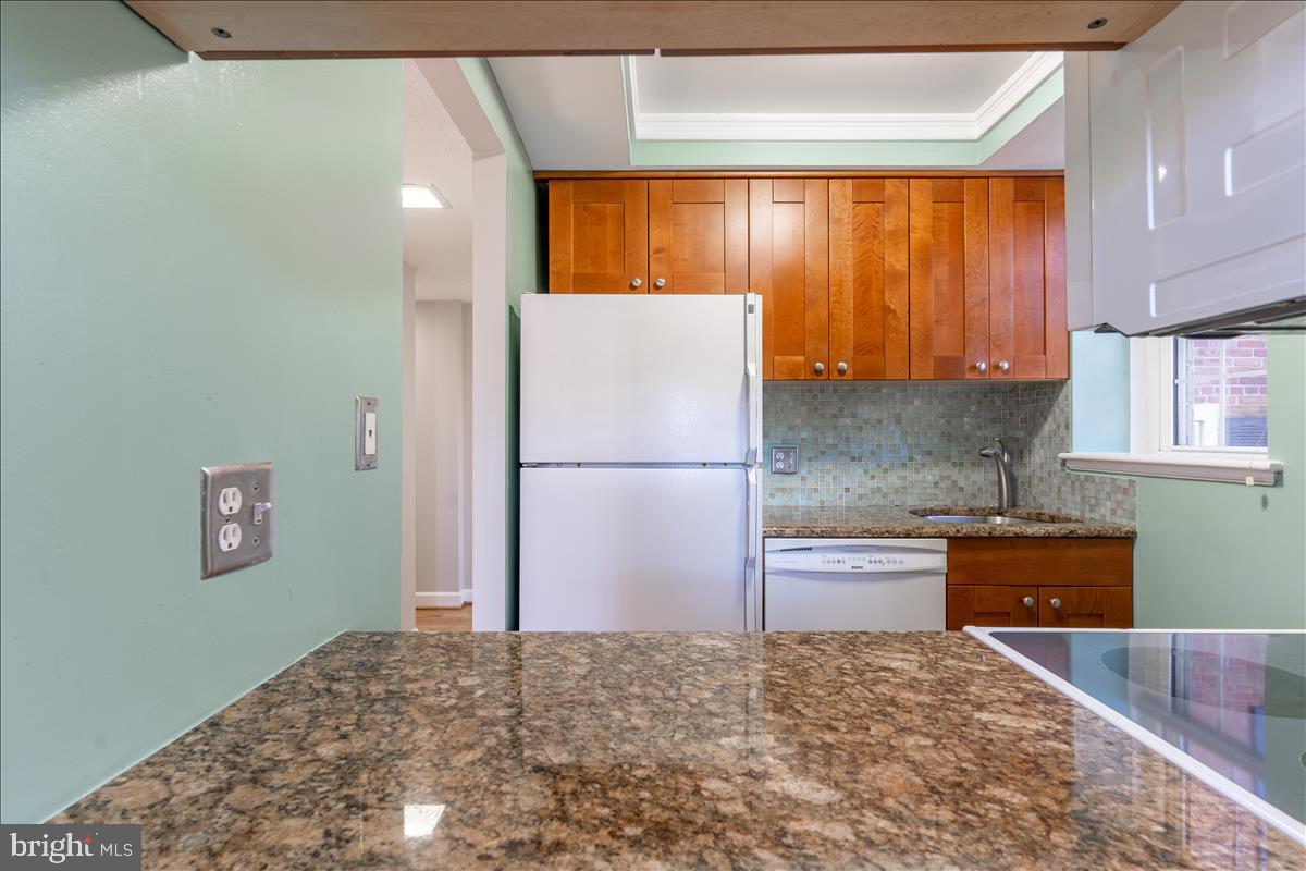 FAIRLINGTON VILLAGES - Residential Lease