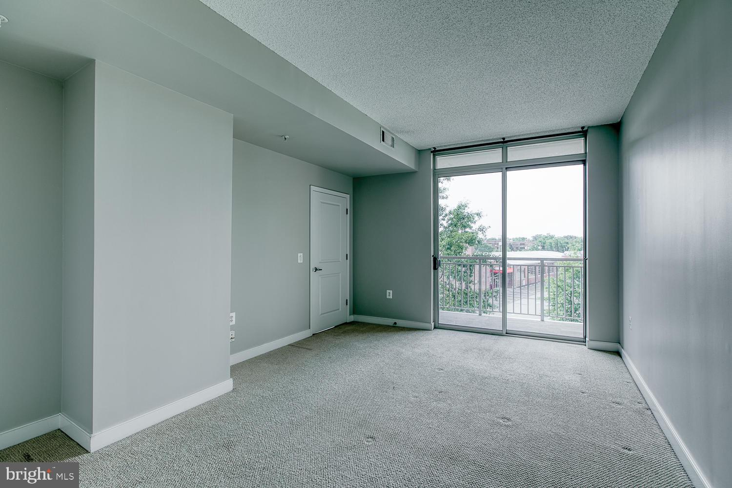 HAWTHORN - Residential Lease