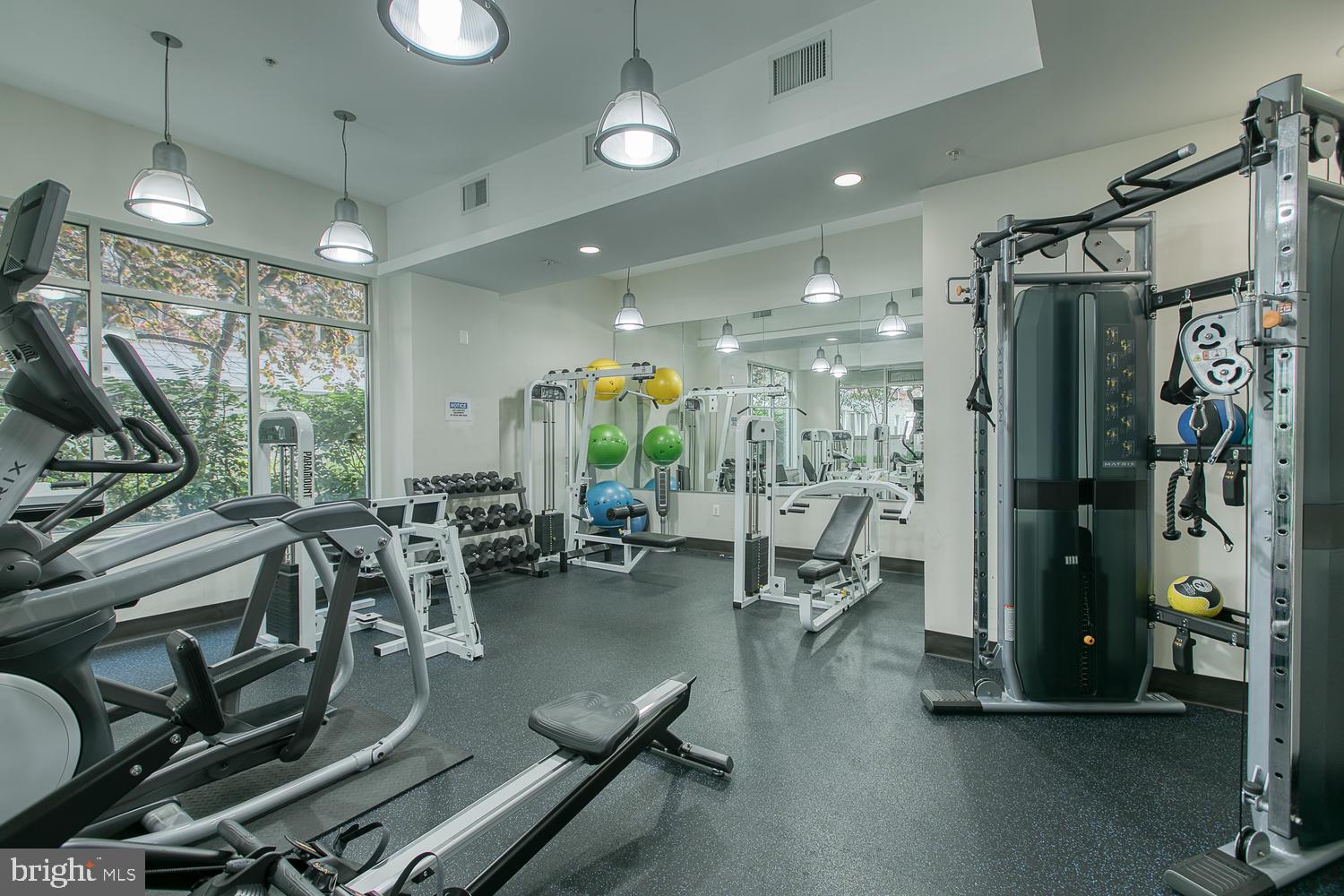 HAWTHORN - Residential Lease