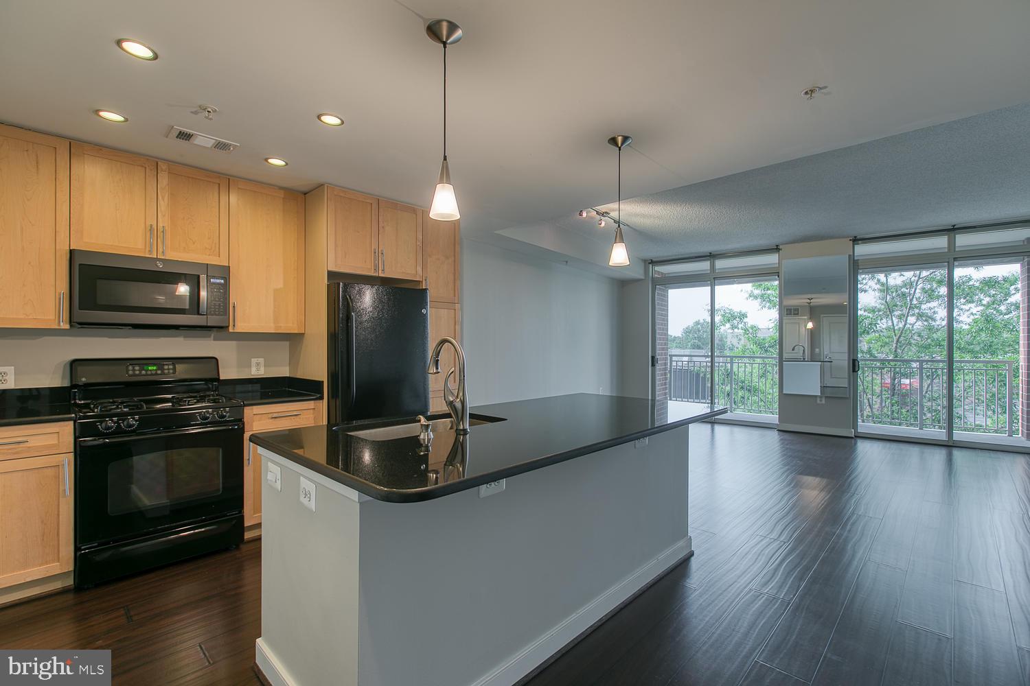 HAWTHORN - Residential Lease