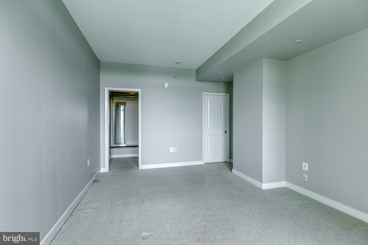 HAWTHORN - Residential Lease