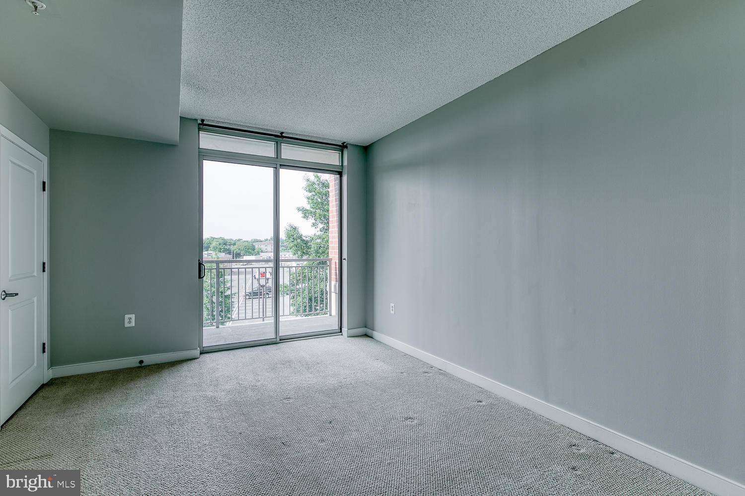 HAWTHORN - Residential Lease