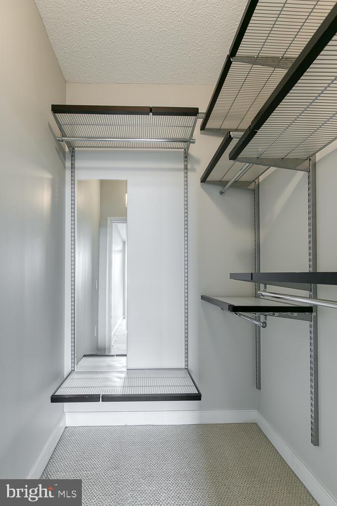 HAWTHORN - Residential Lease