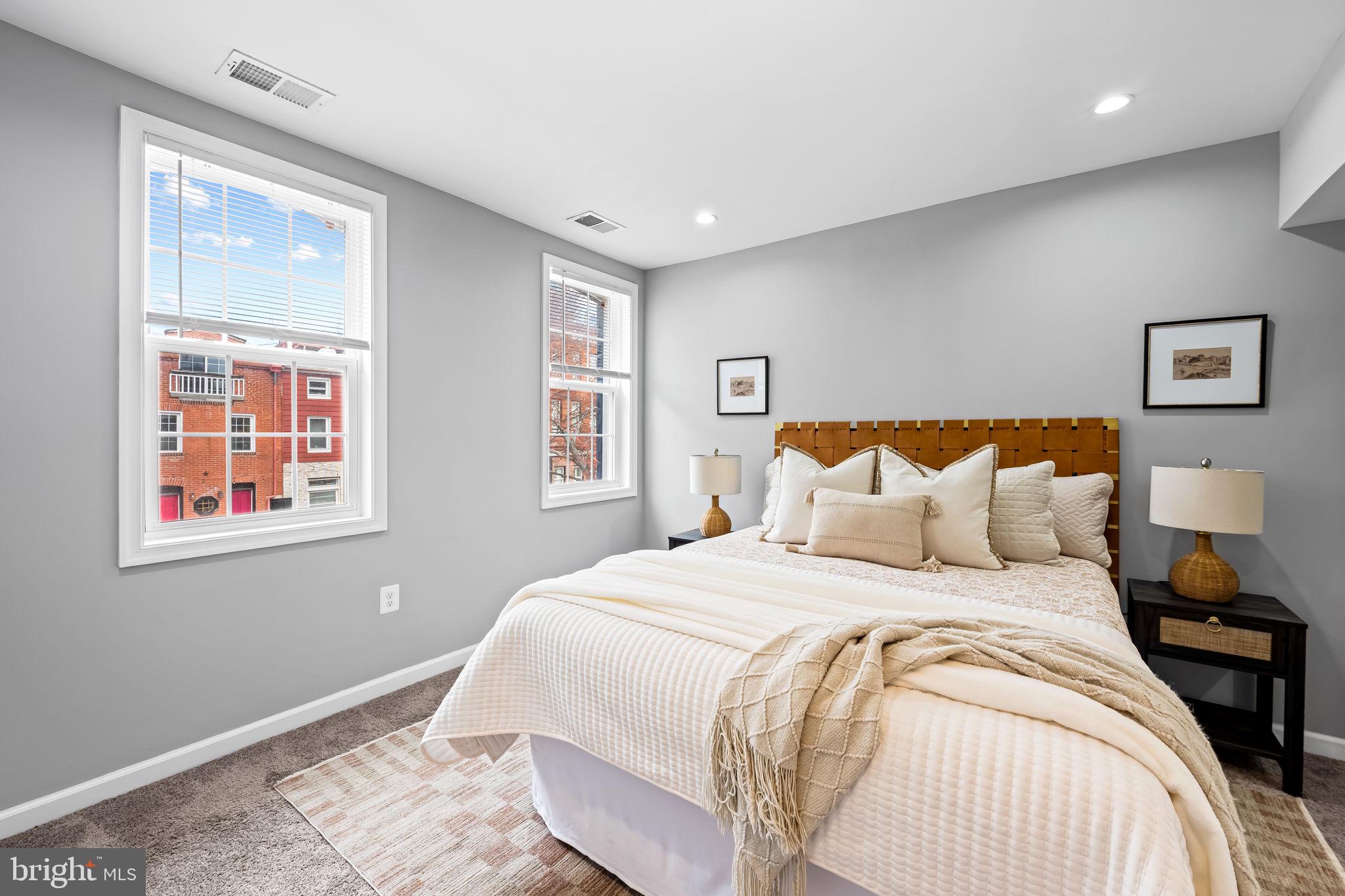 UPPER FELLS POINT - Residential