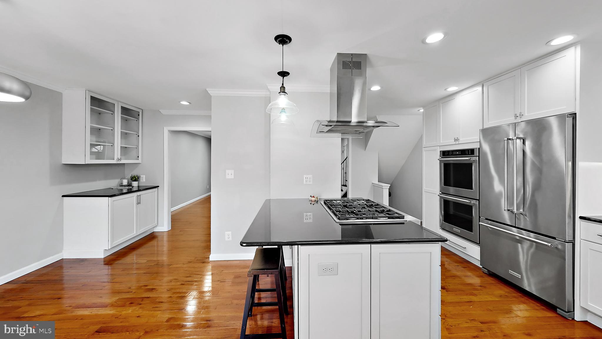 CHARLESTOWN - Residential