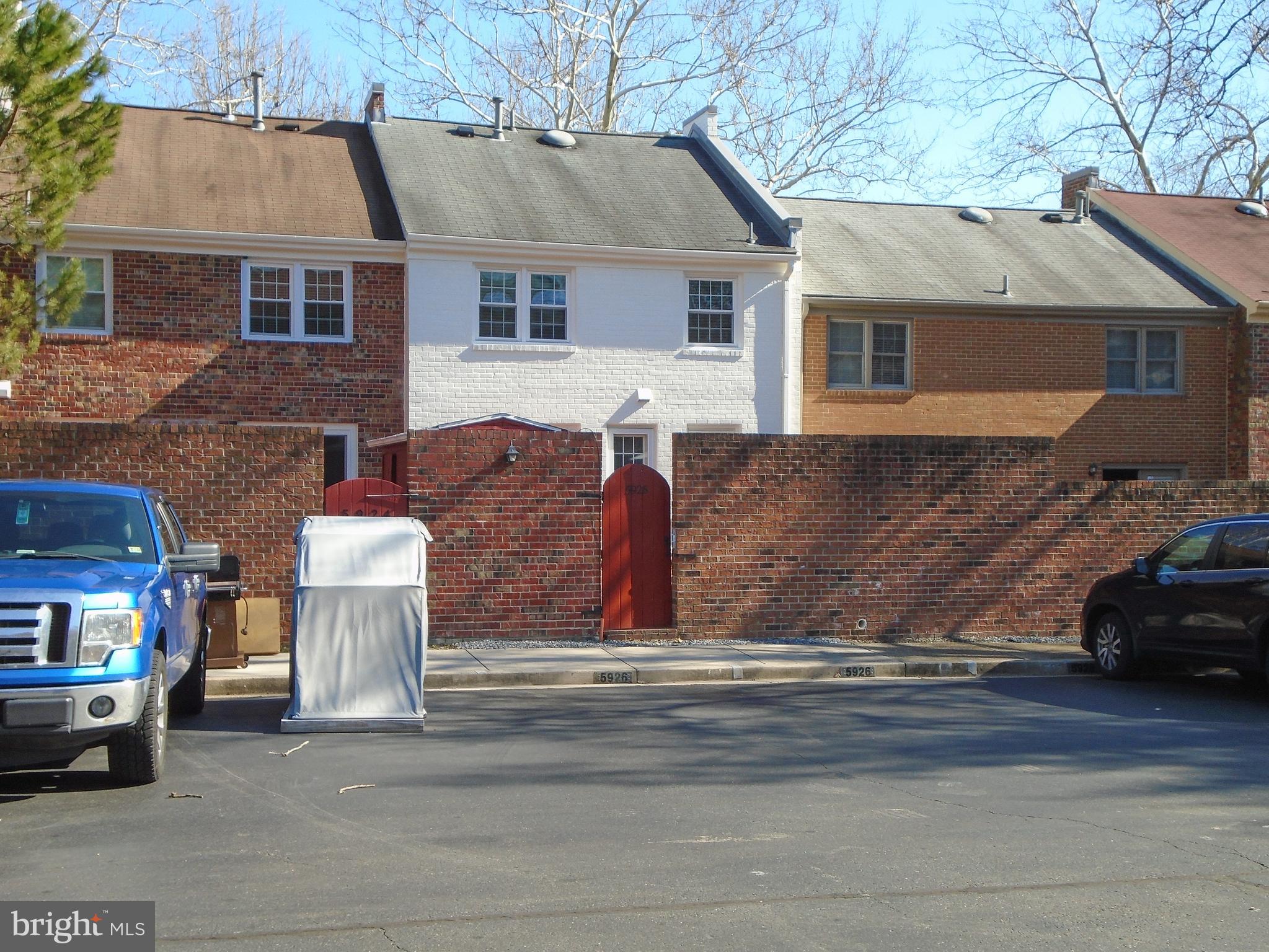 CHARLESTOWN - Residential