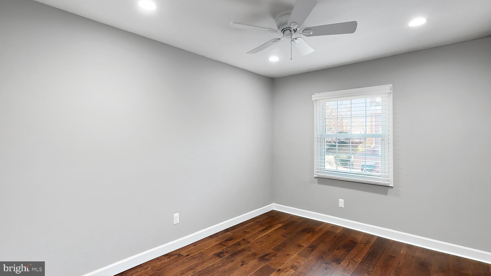 CHARLESTOWN - Residential