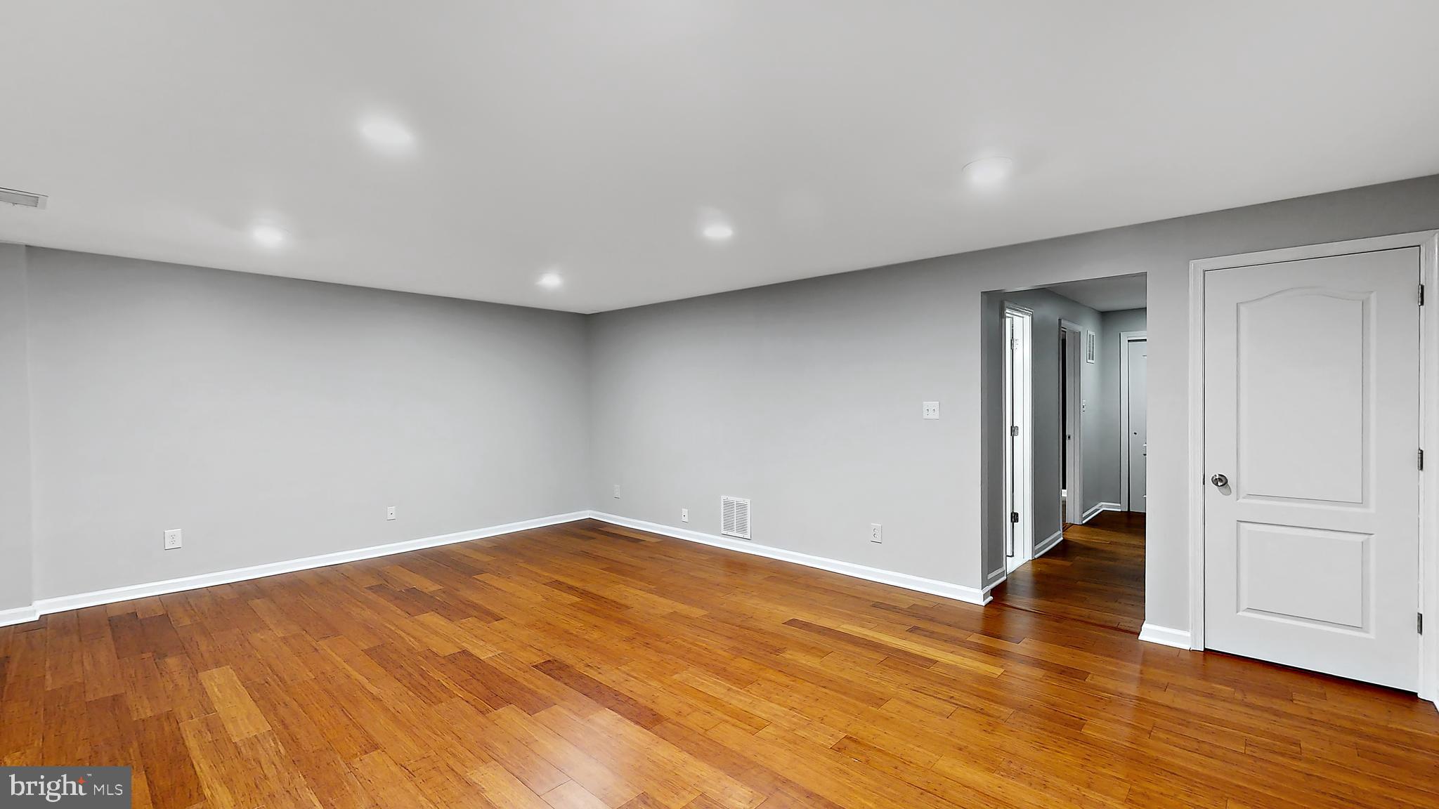 CHARLESTOWN - Residential