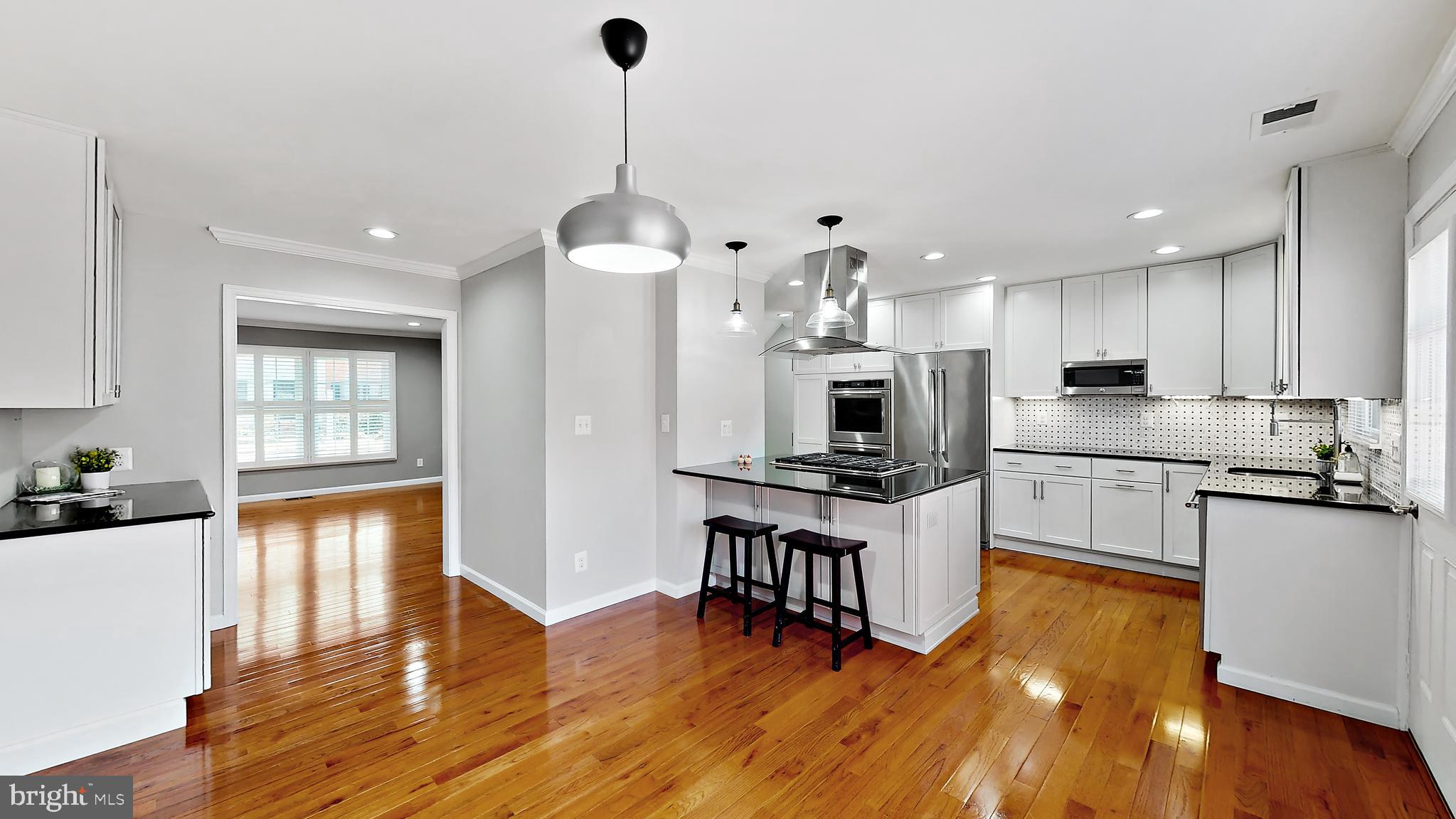 CHARLESTOWN - Residential