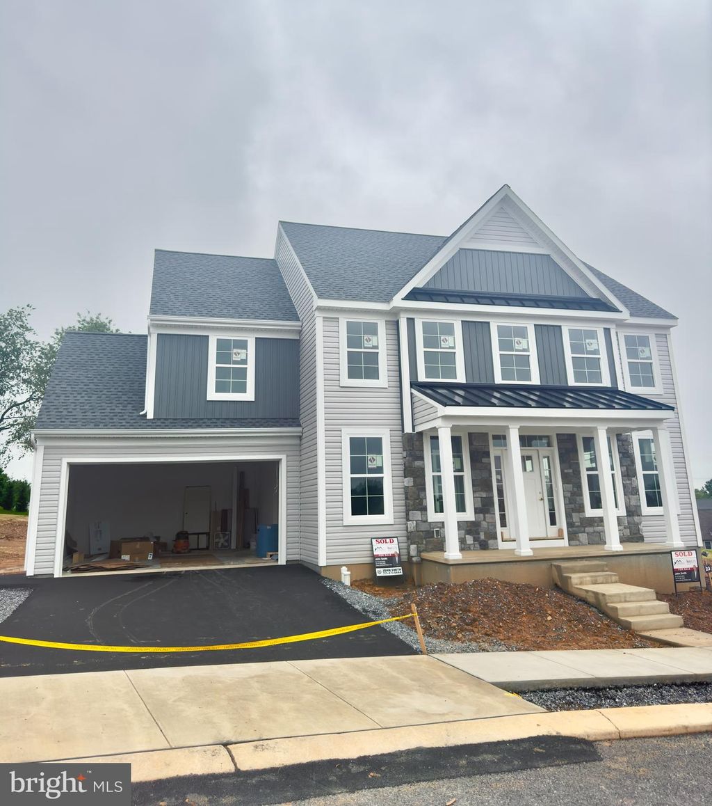 Photo of 113 Ringneck Circle, Elizabethtown, PA 17022 (MLS # PALA2048290)