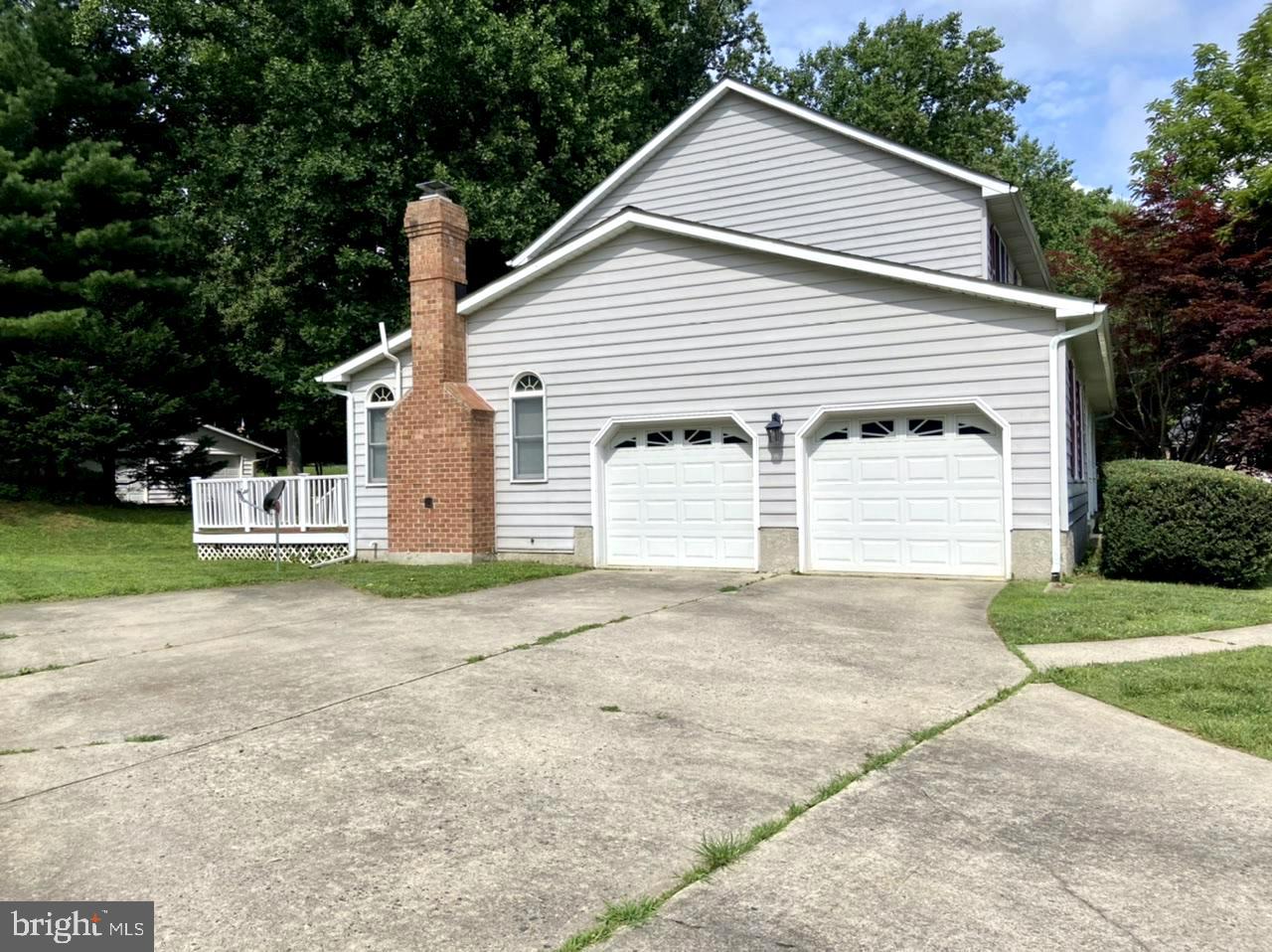 1000 REDBROOK COURT