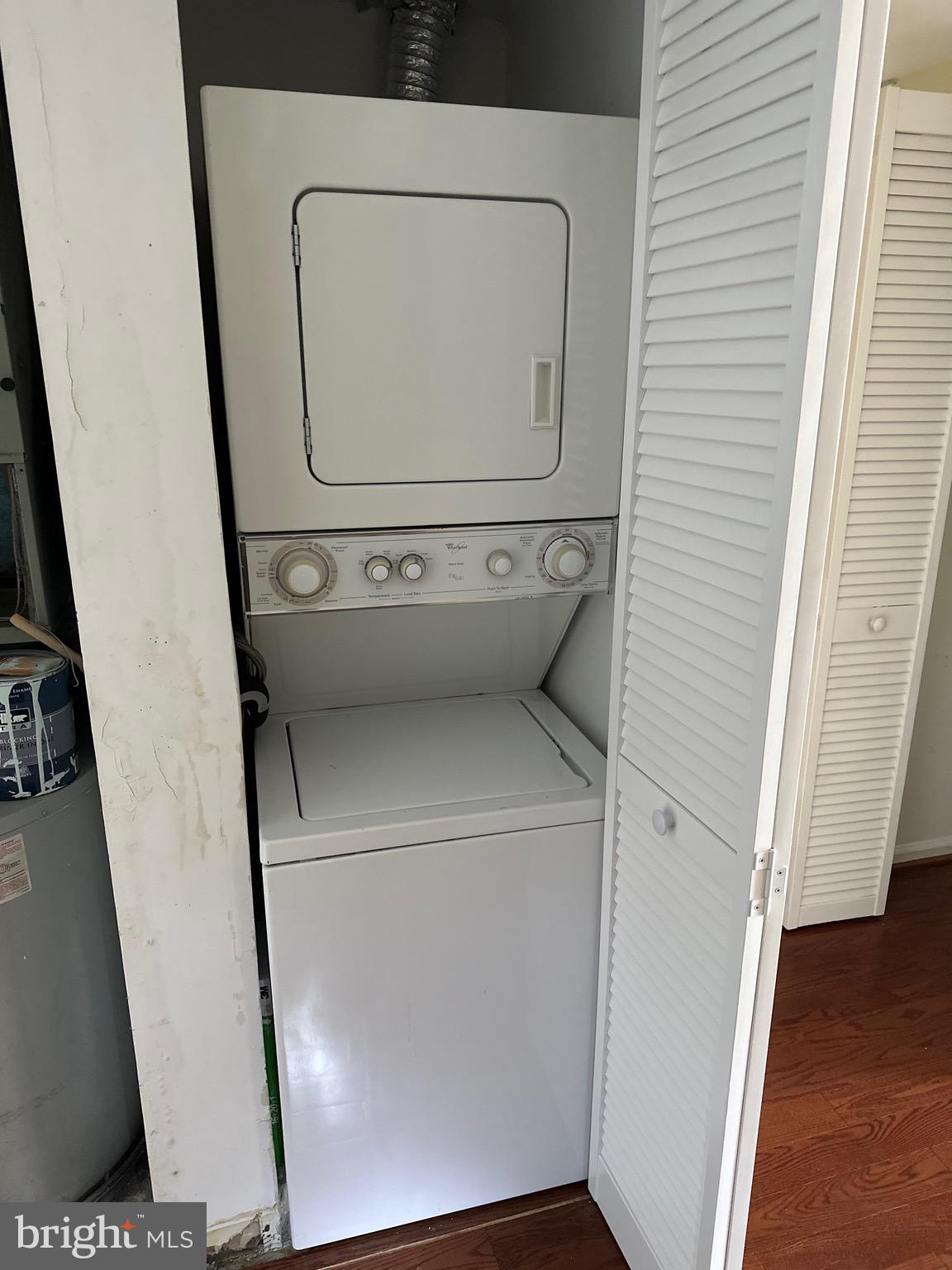 BALLSTON - Residential Lease