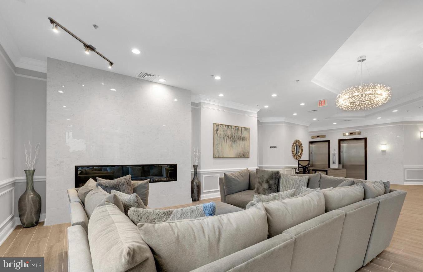 BALLSTON - Residential Lease