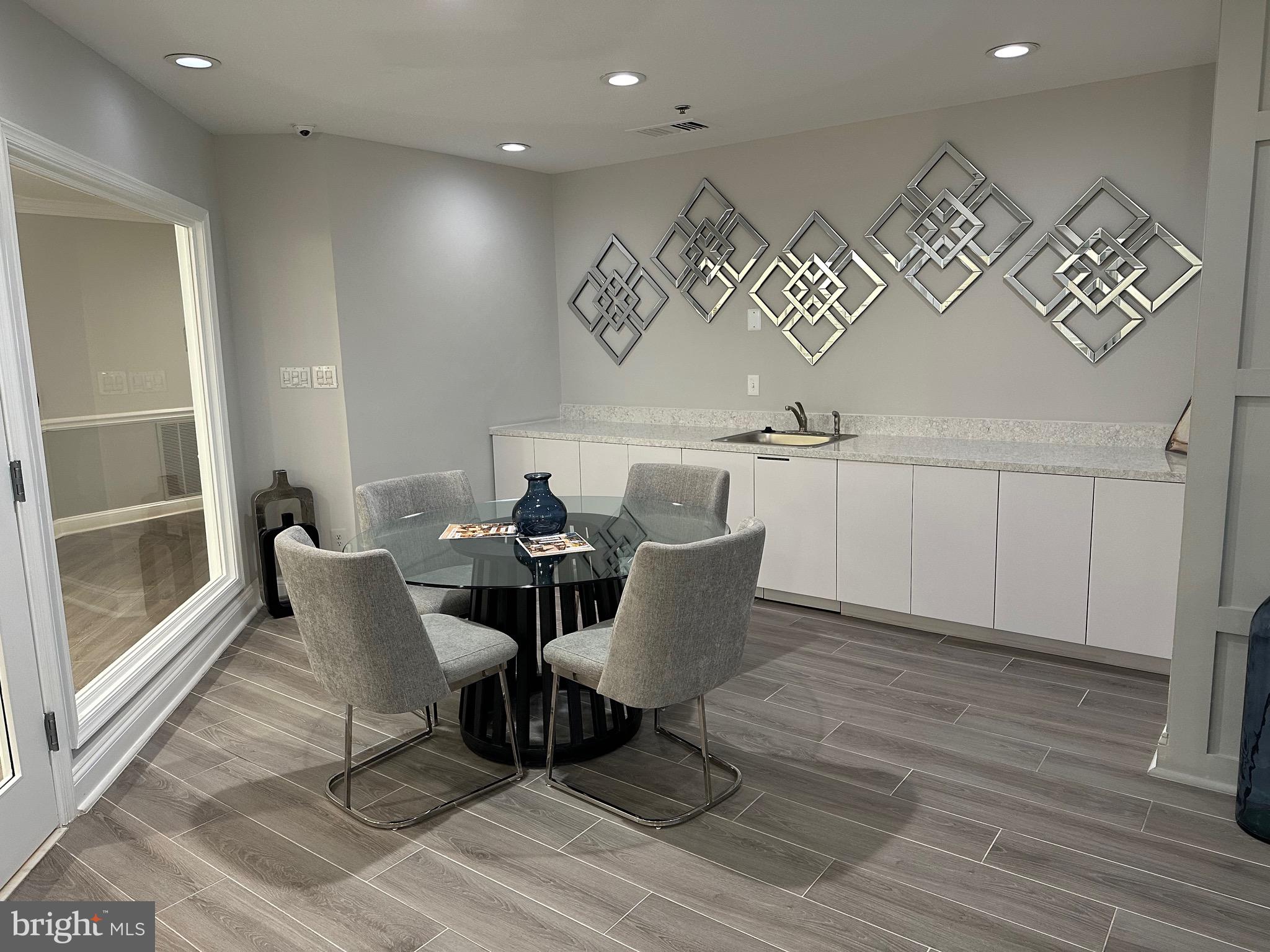 BALLSTON - Residential Lease