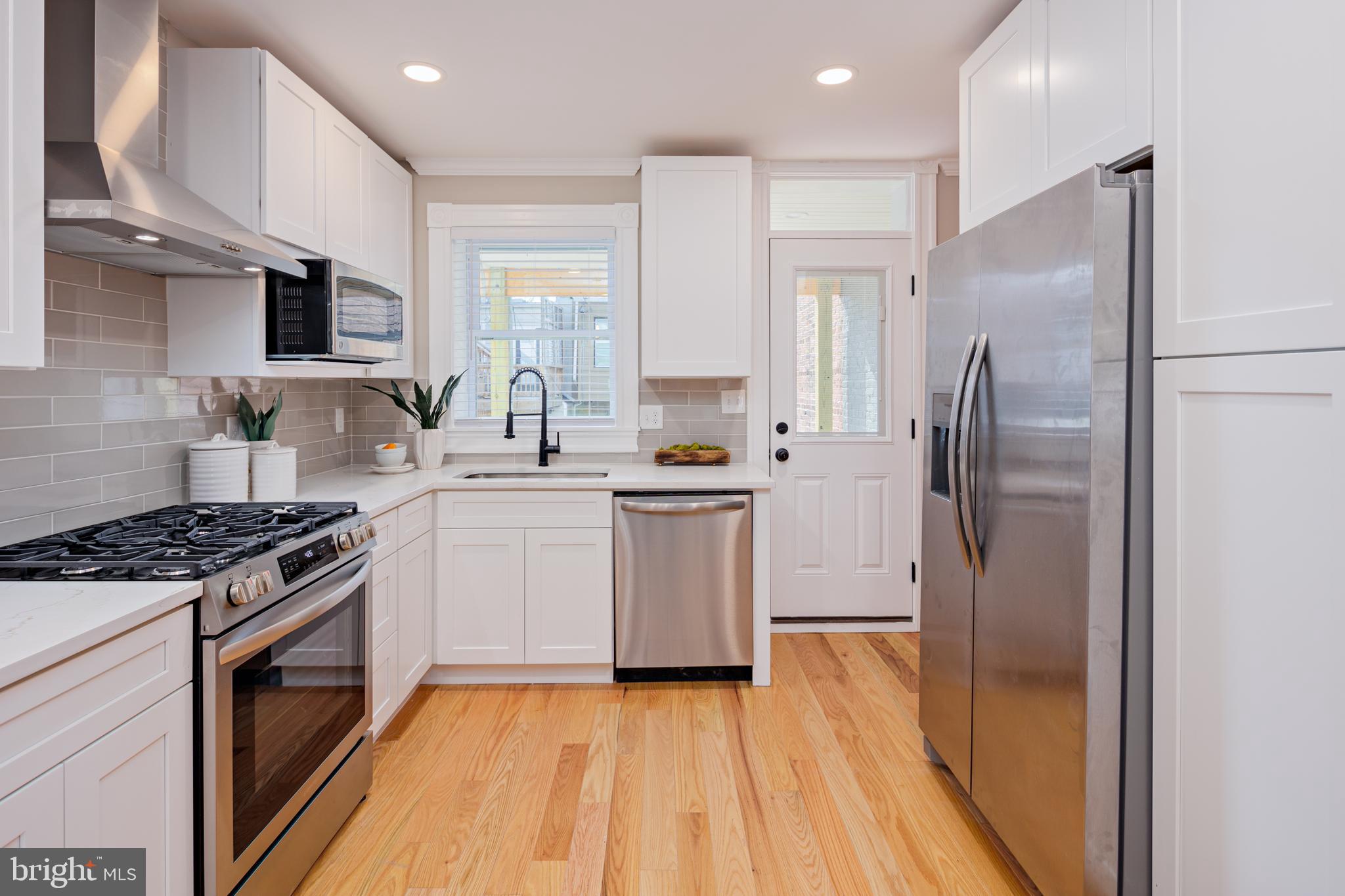 CANTON - Residential