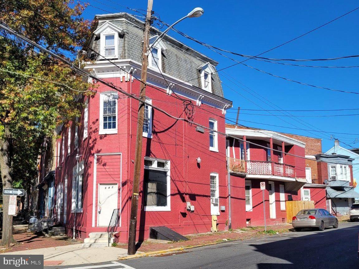 343 S 6TH STREET