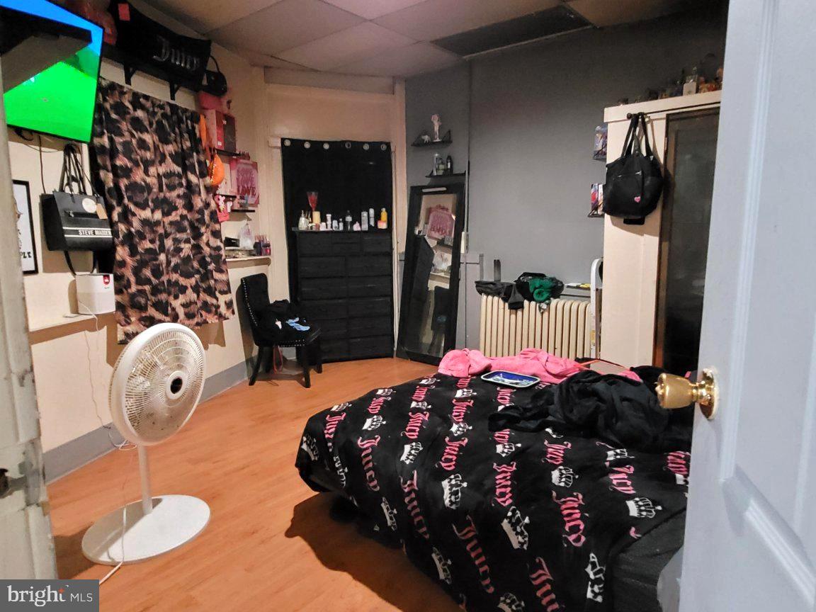 343 S 6TH STREET