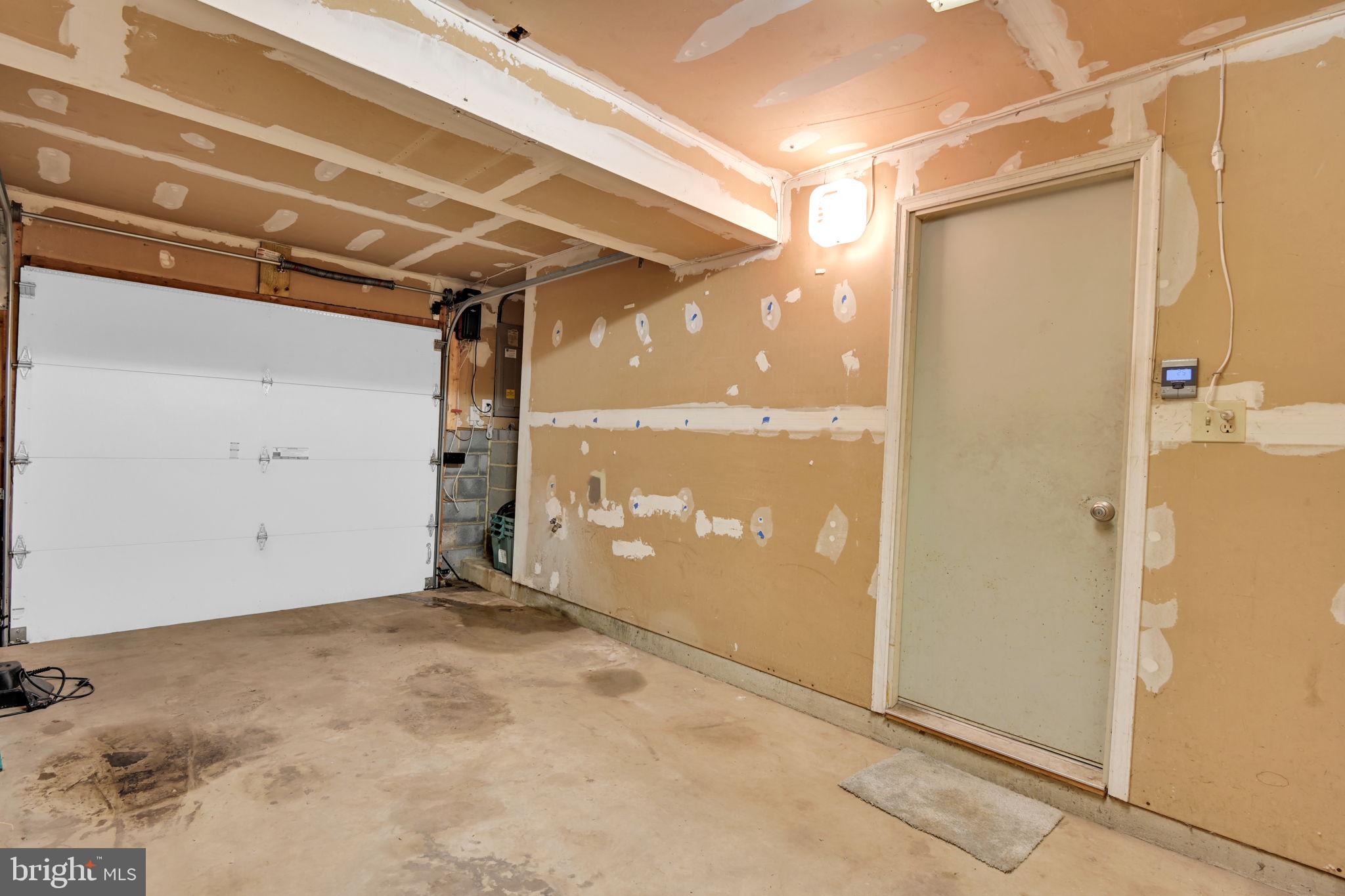 AMBERFIELD - Residential