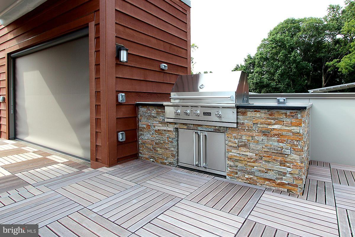 LITTLE FALLS PLACE - Residential