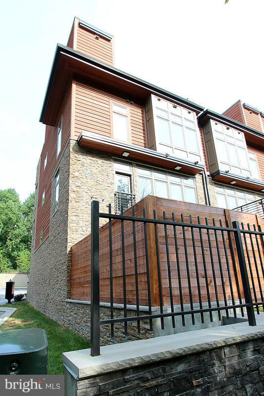 LITTLE FALLS PLACE - Residential