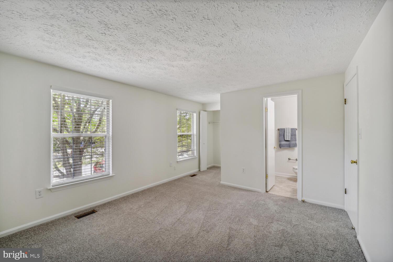 TANGLEWOOD TOWNHOMES - Residential