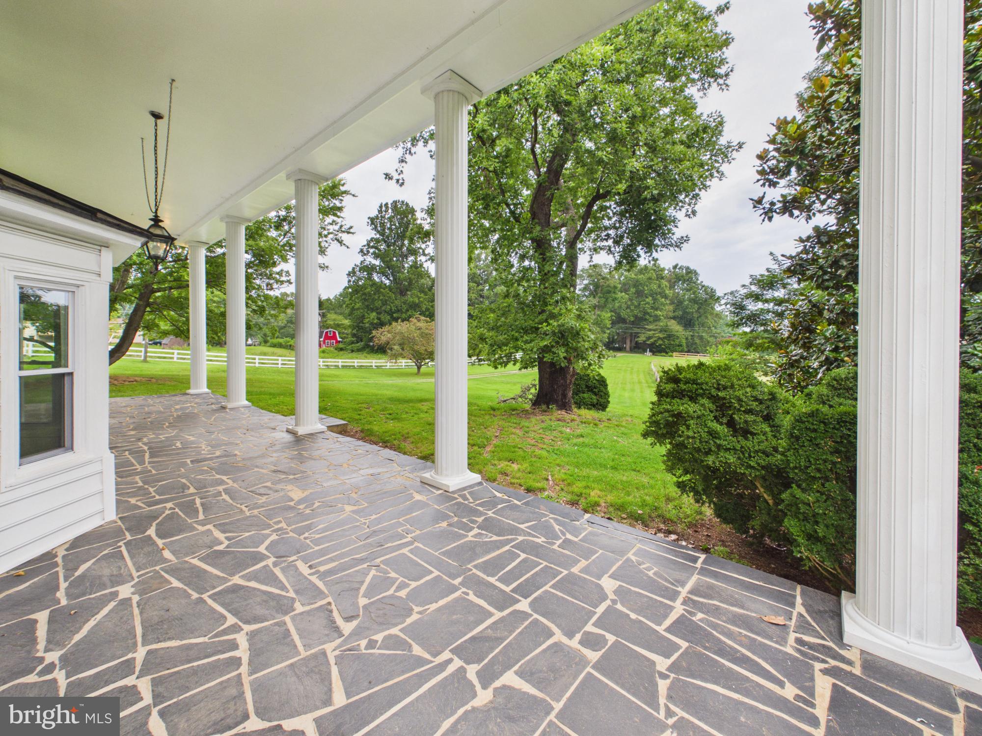 1510 LOUDOUN DRIVE
