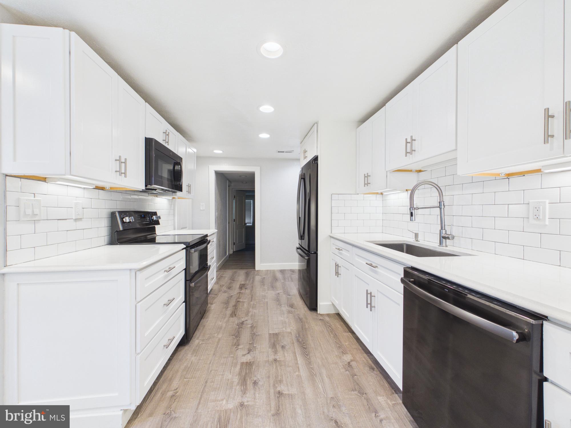 1510 LOUDOUN DRIVE