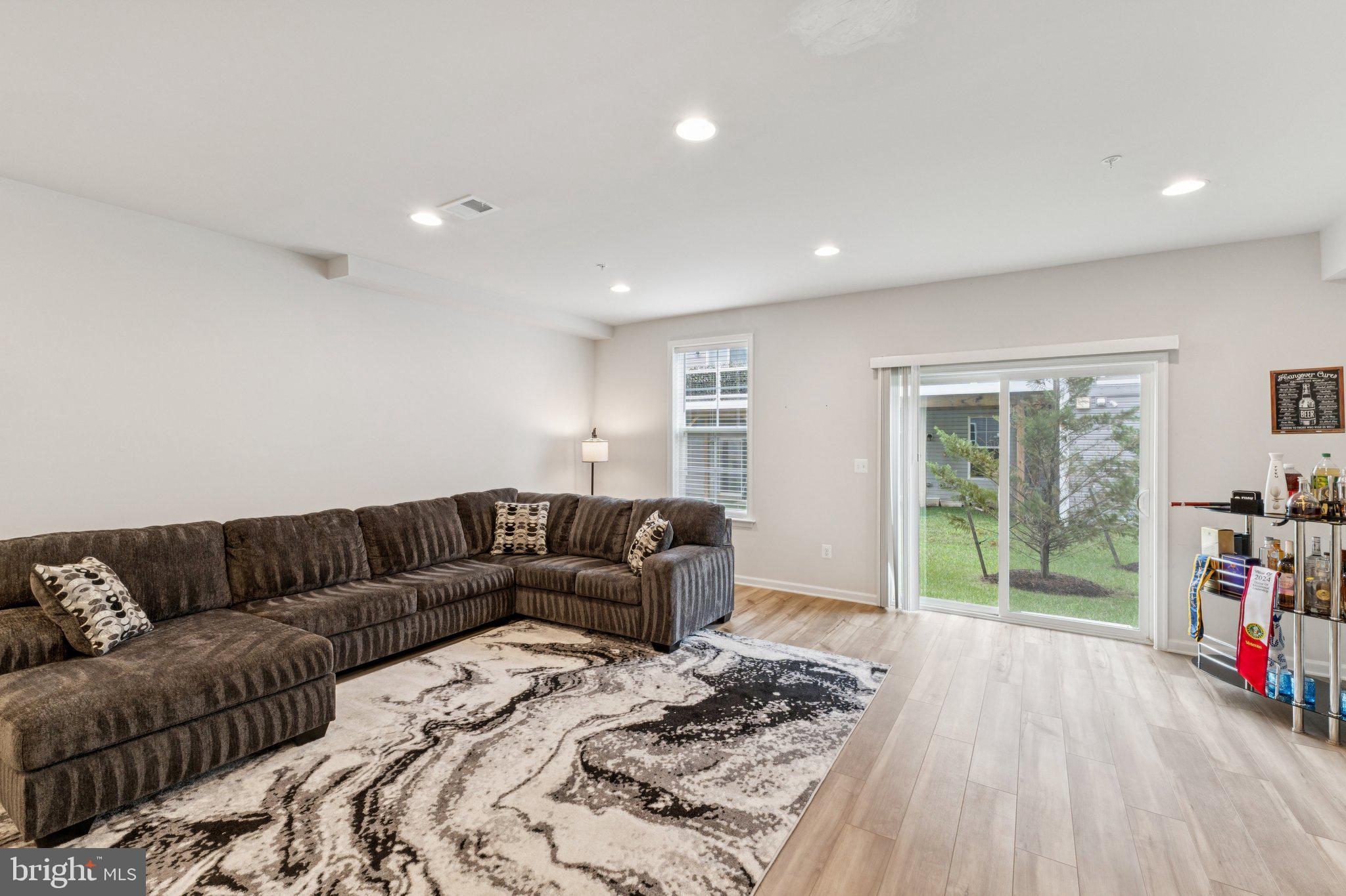 WESTRIDGE AT WESTPHALIA - Residential Lease