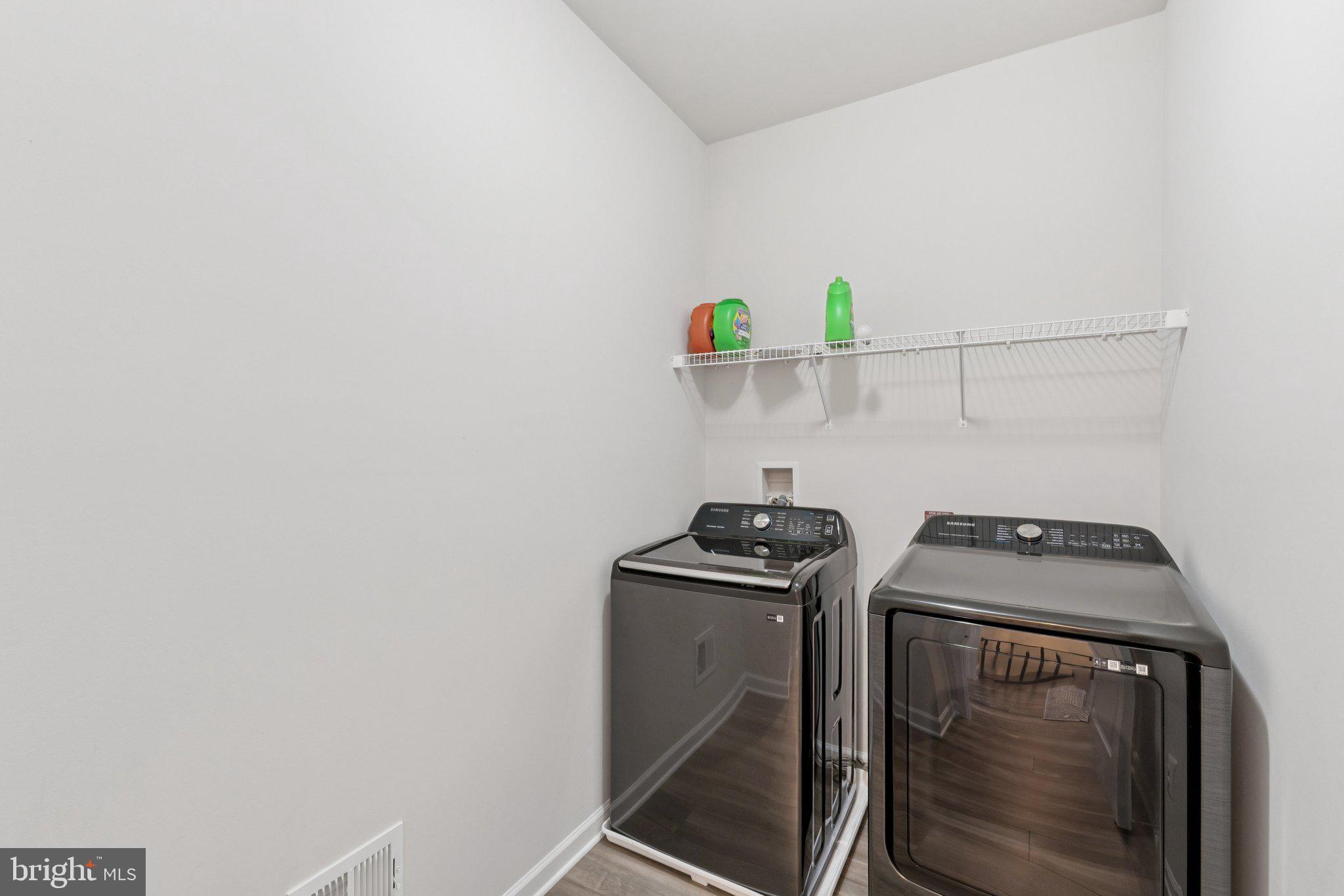 WESTRIDGE AT WESTPHALIA - Residential Lease