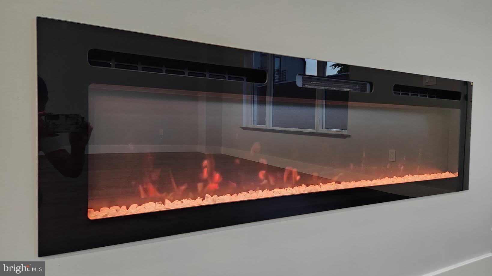 FRANCISVILLE - Residential