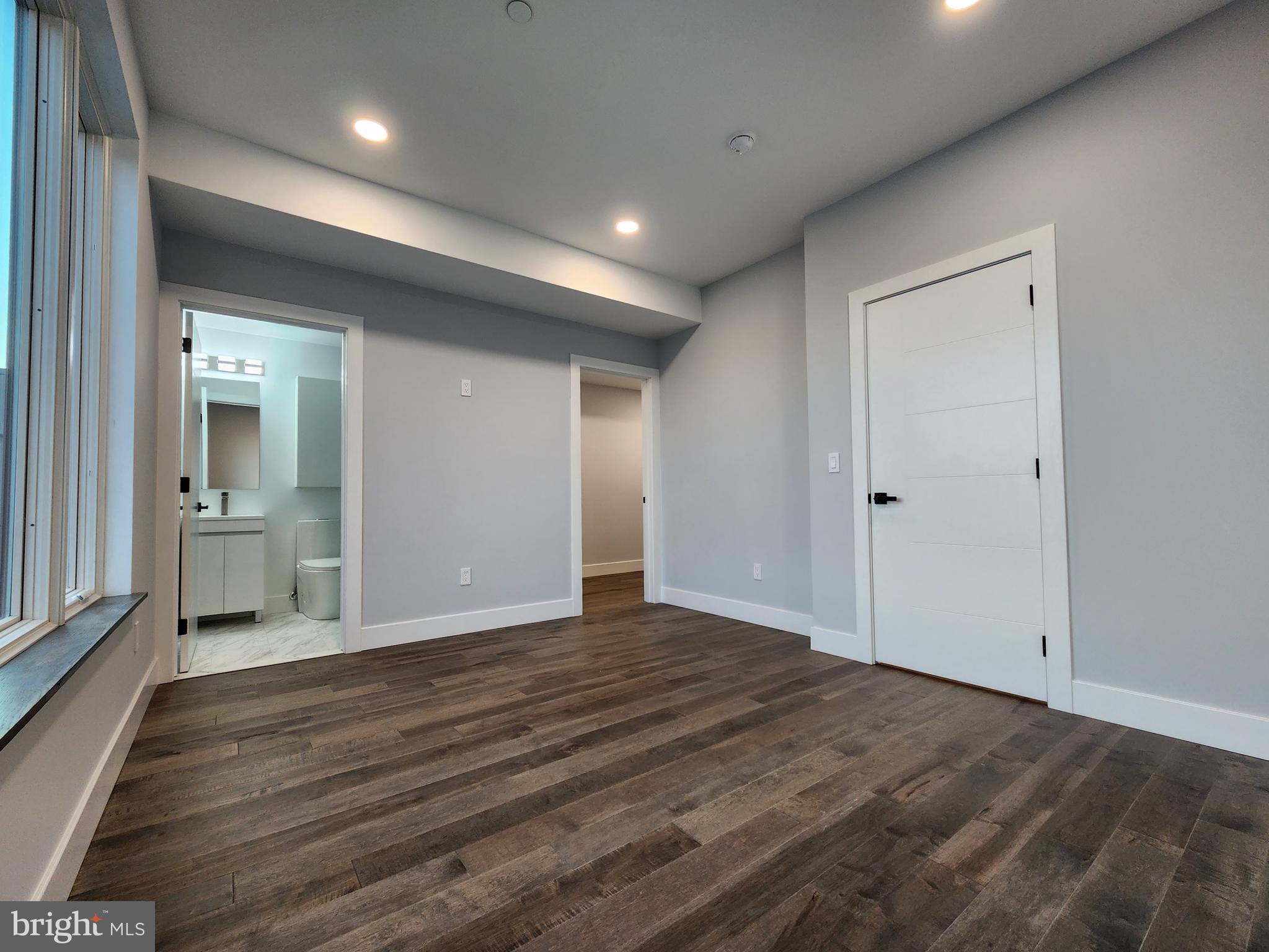 FRANCISVILLE - Residential