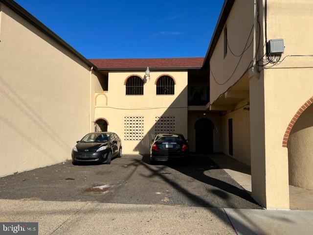 MAYFAIR - Residential Lease