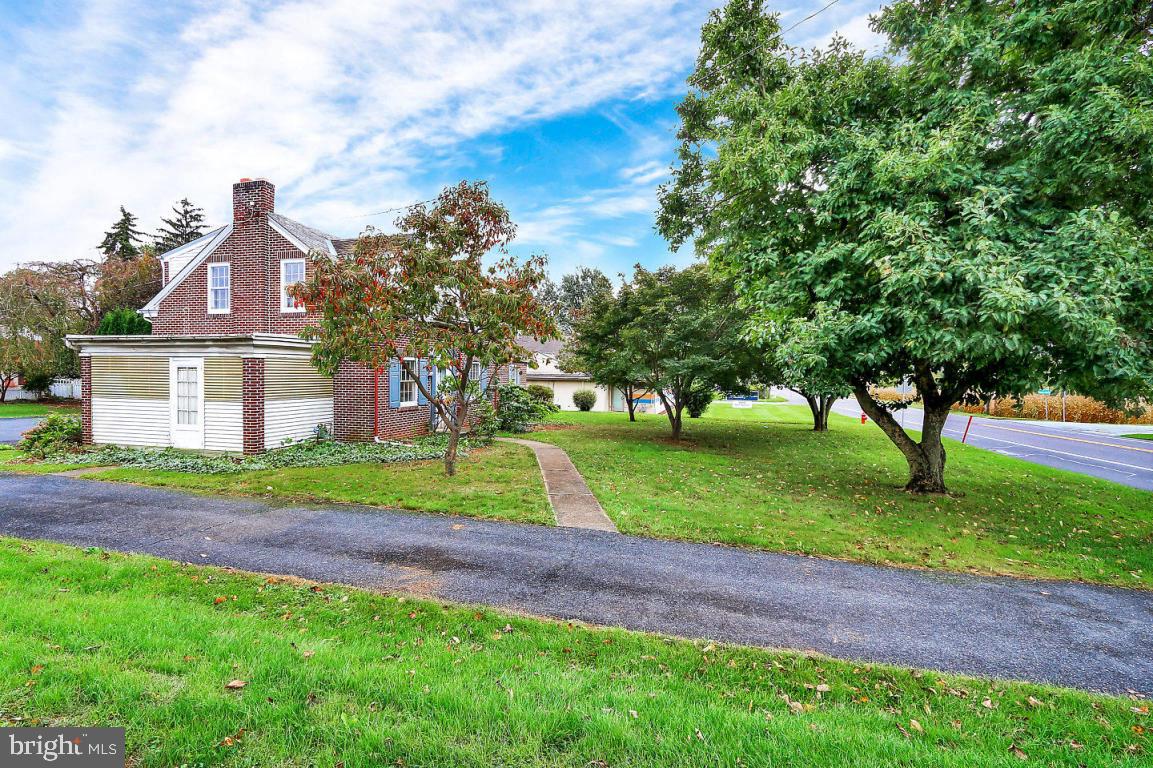 MANOR TWP - Residential