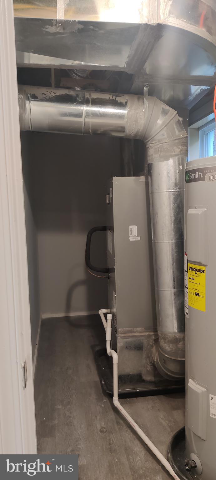 WOODLAWN HEIGHTS - Residential