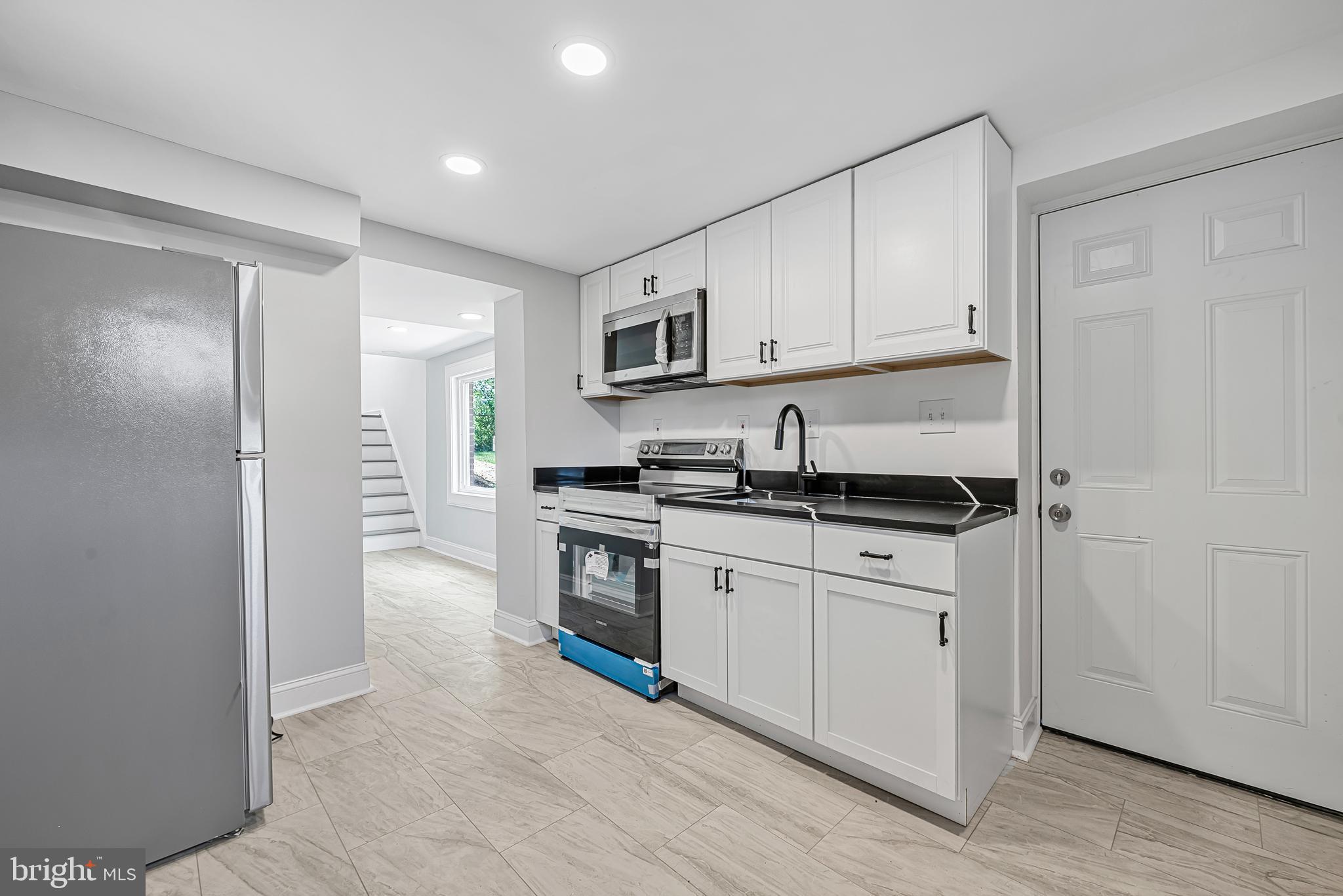 WOODLAWN HEIGHTS - Residential