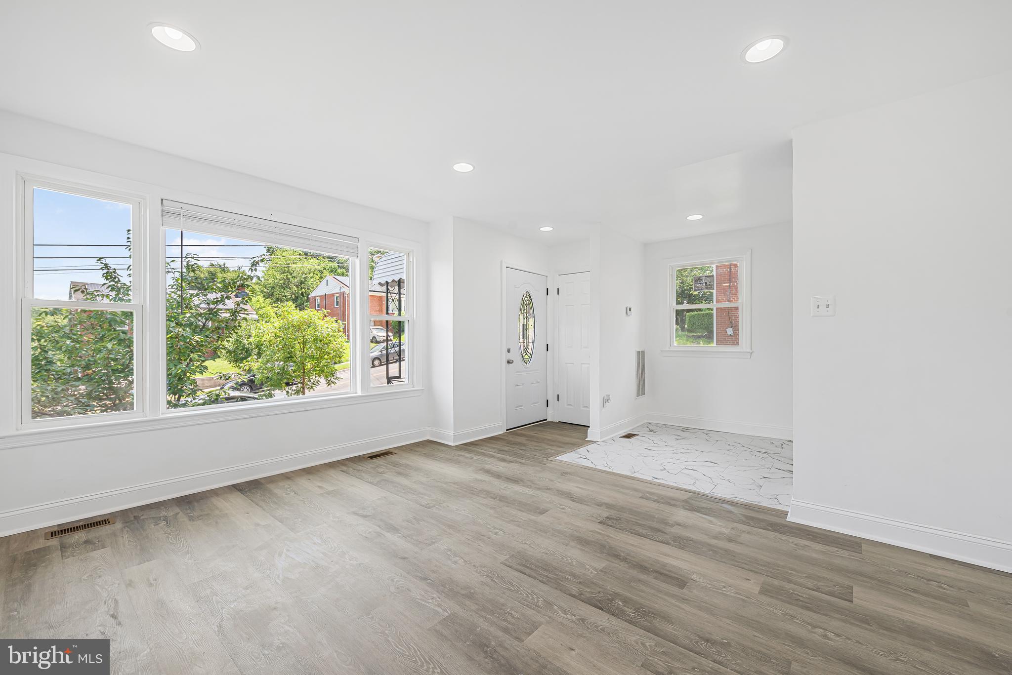 WOODLAWN HEIGHTS - Residential