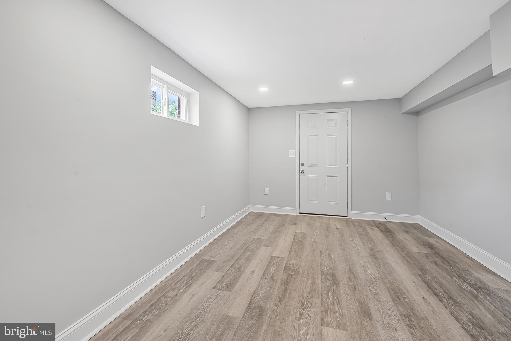 WOODLAWN HEIGHTS - Residential